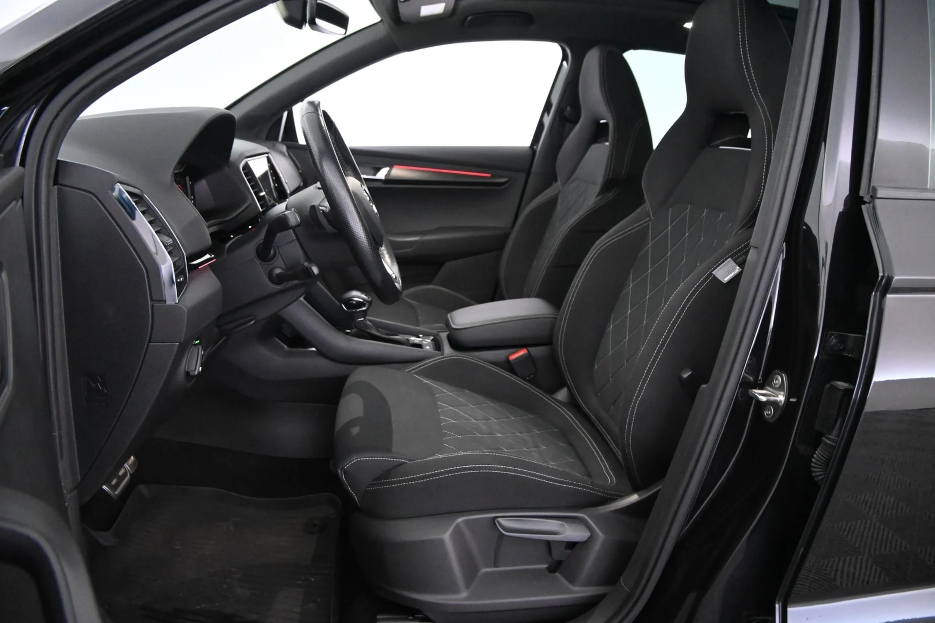 Car Image - 3e8pegCwO0Hai6y5kgEk6R