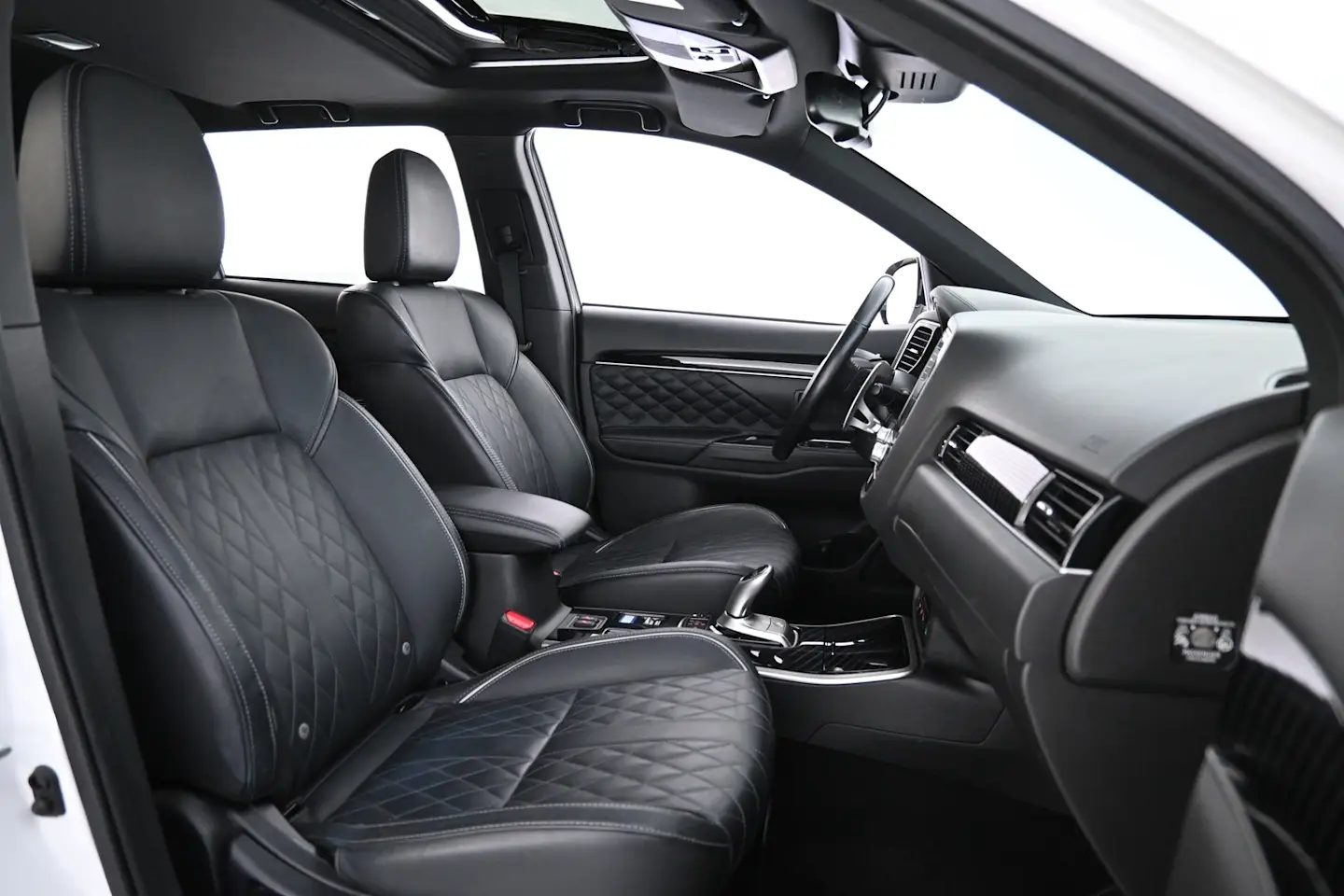 Car Image - 6zxfwu1PeY3rTQr2nNumWx