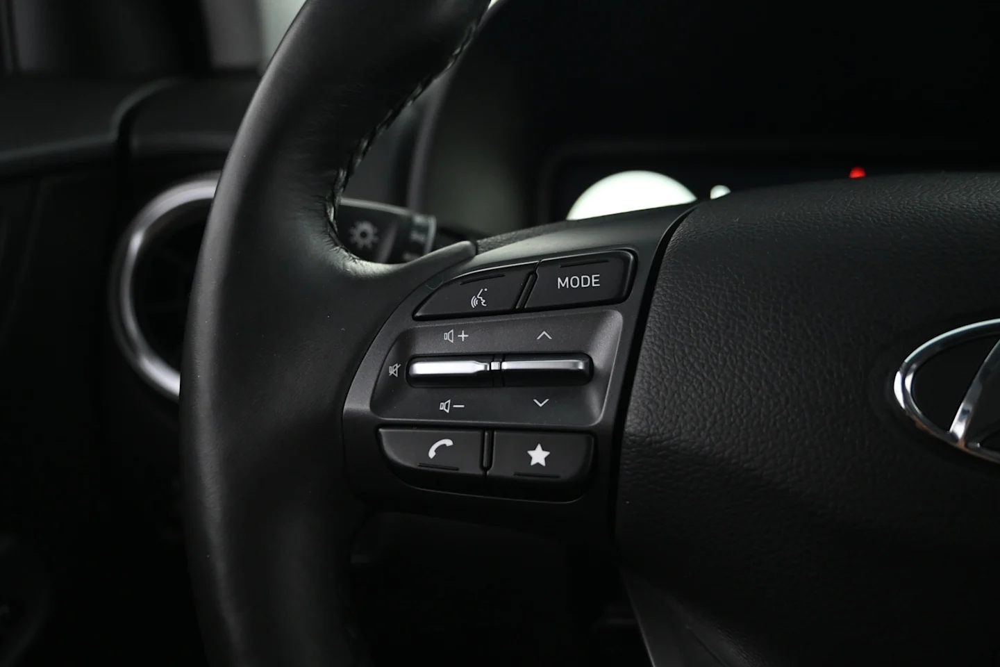 Car Image - H6rnhJBA8qKMWOT0ley71