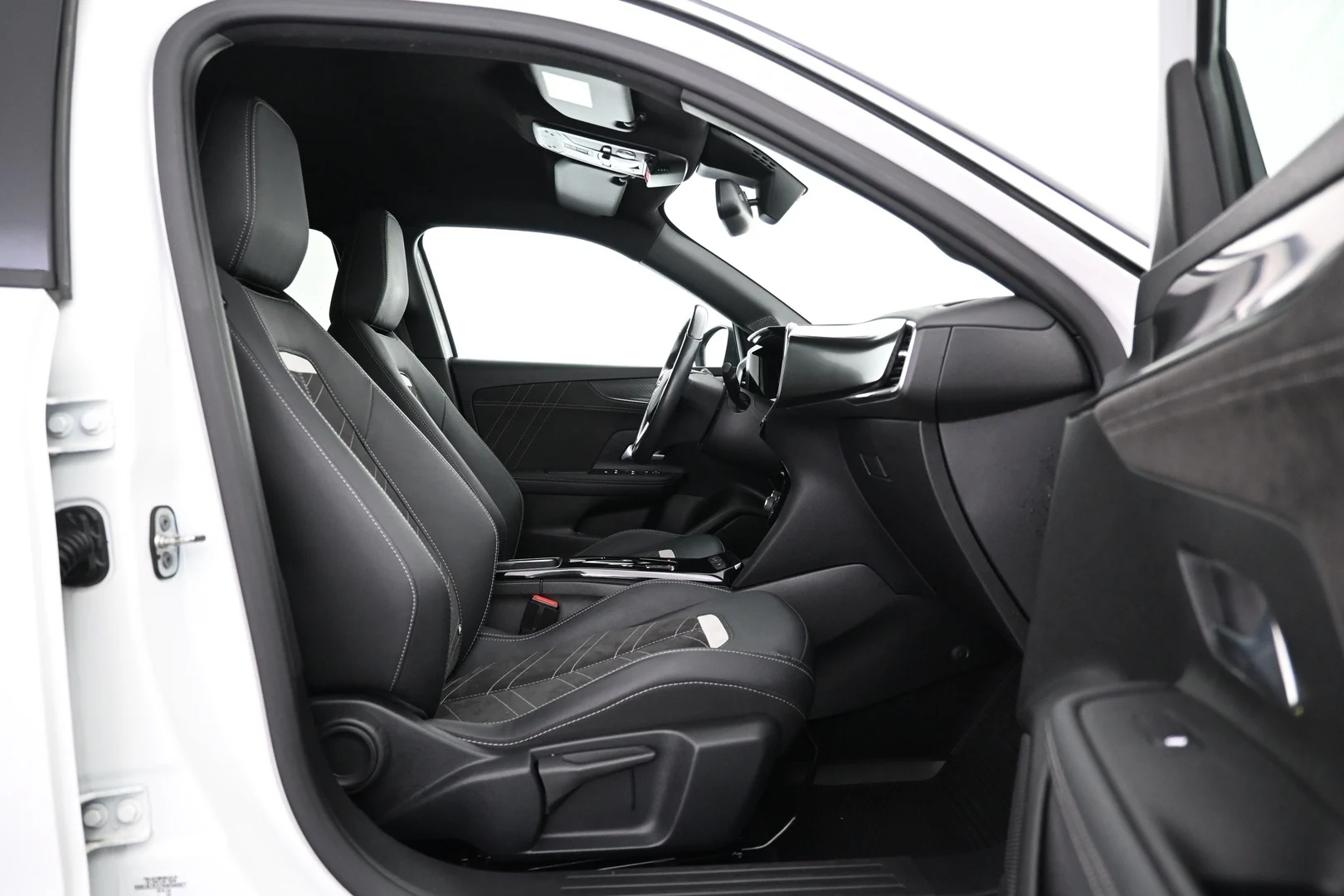 Car Image - KkFlQtqvVCppK6RAXkY9P