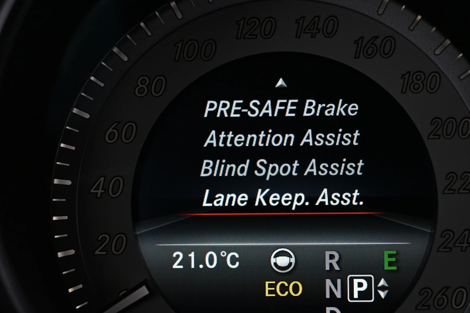 Car Image - 6G7iqR5zV4IUVYE793s0lR
