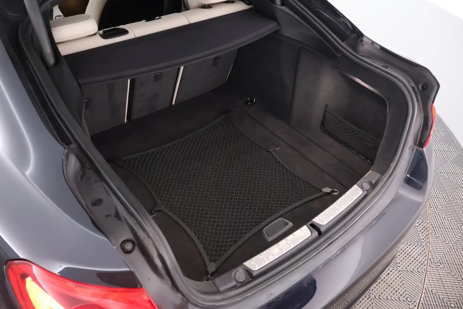Car Image - 3AfkQxOG9drWKz7HgTwfMq