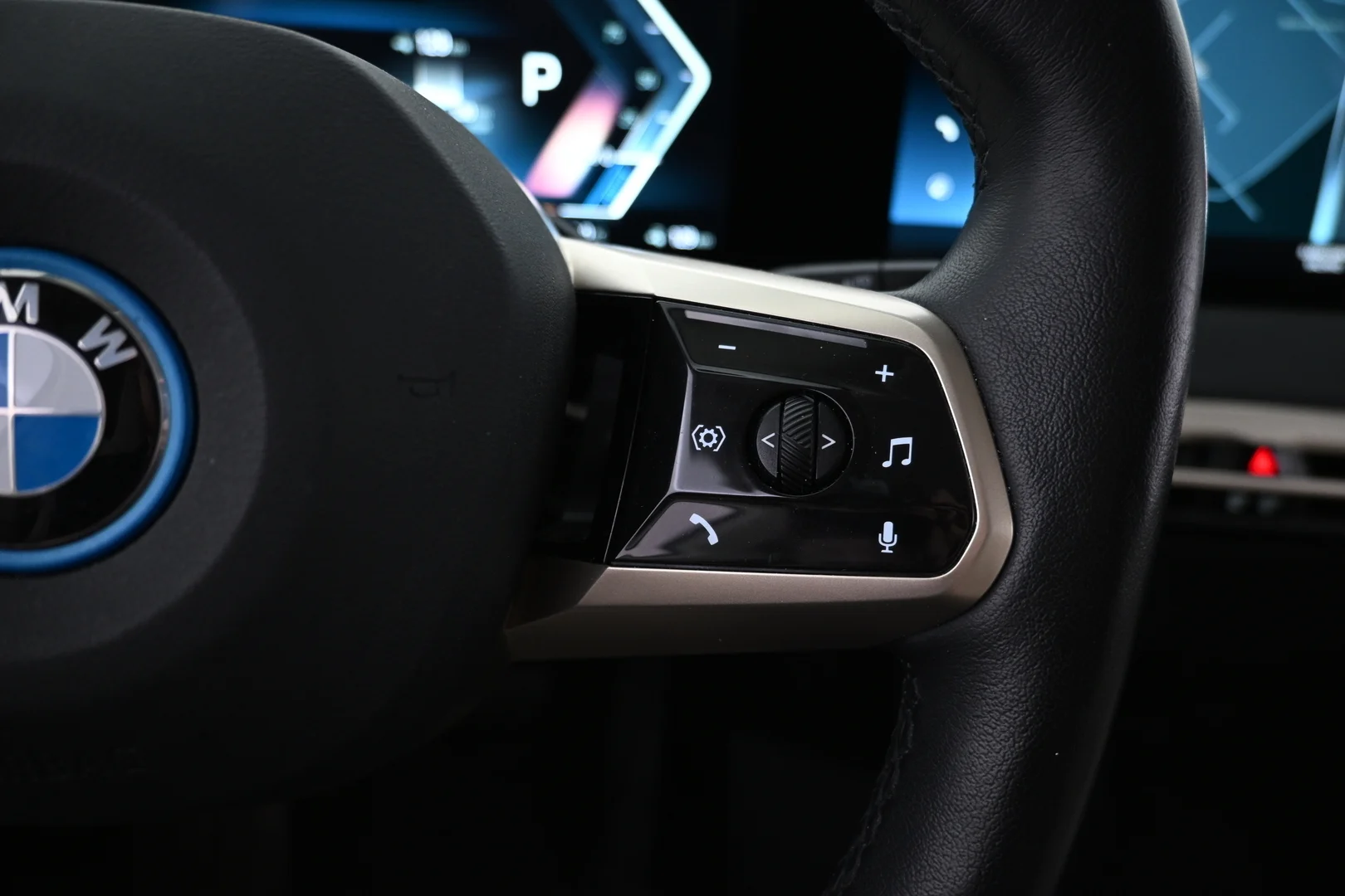 Car Image - 5ByFZOGD1b0txnBCL5atmu