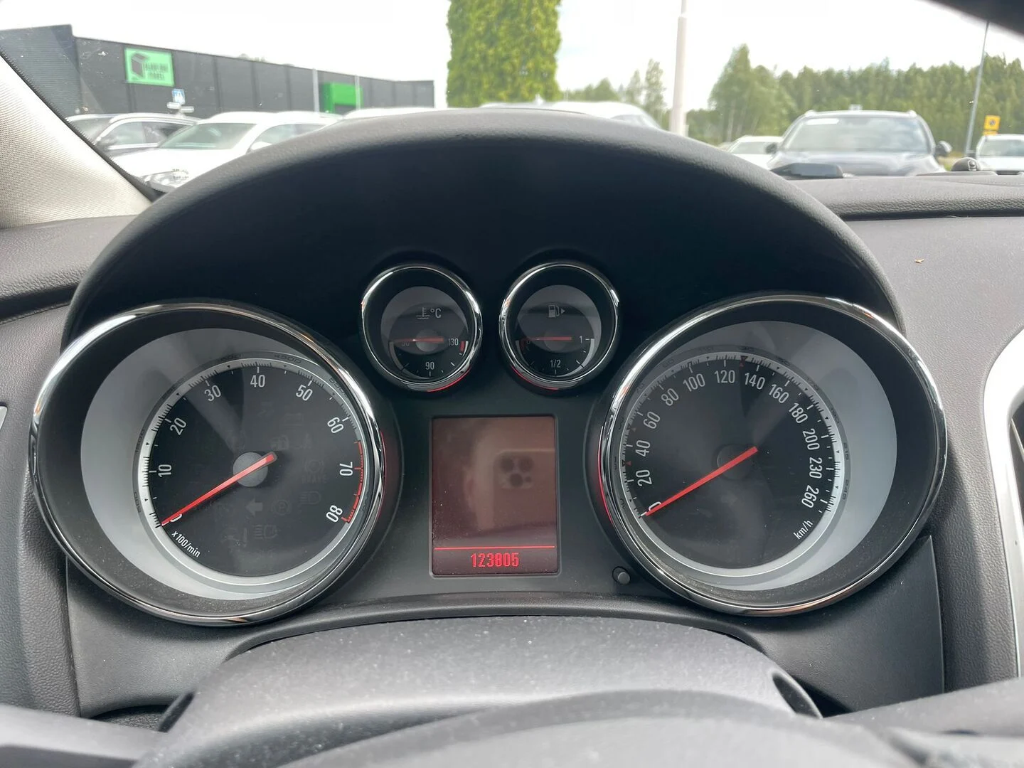 Car Image - 516OThyLszsOsQk9JB8dpC