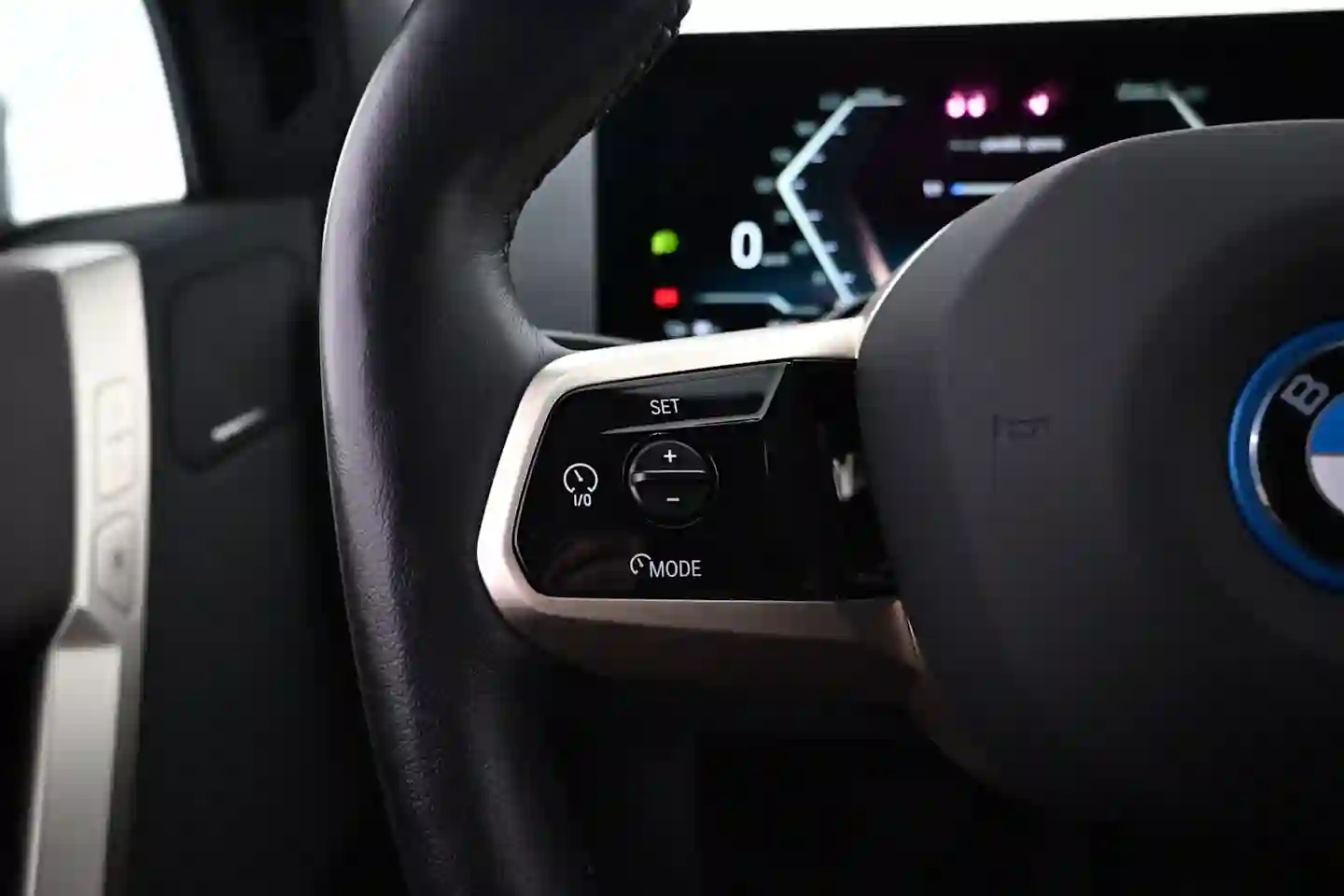 Car Image - 5UGiQYknlwgMPXu5gmkjsl