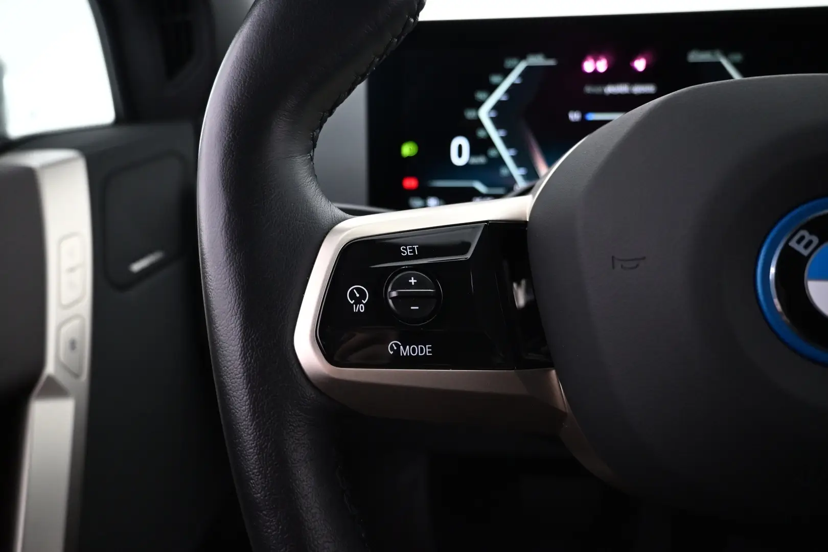 Car Image - 5UGiQYknlwgMPXu5gmkjsl