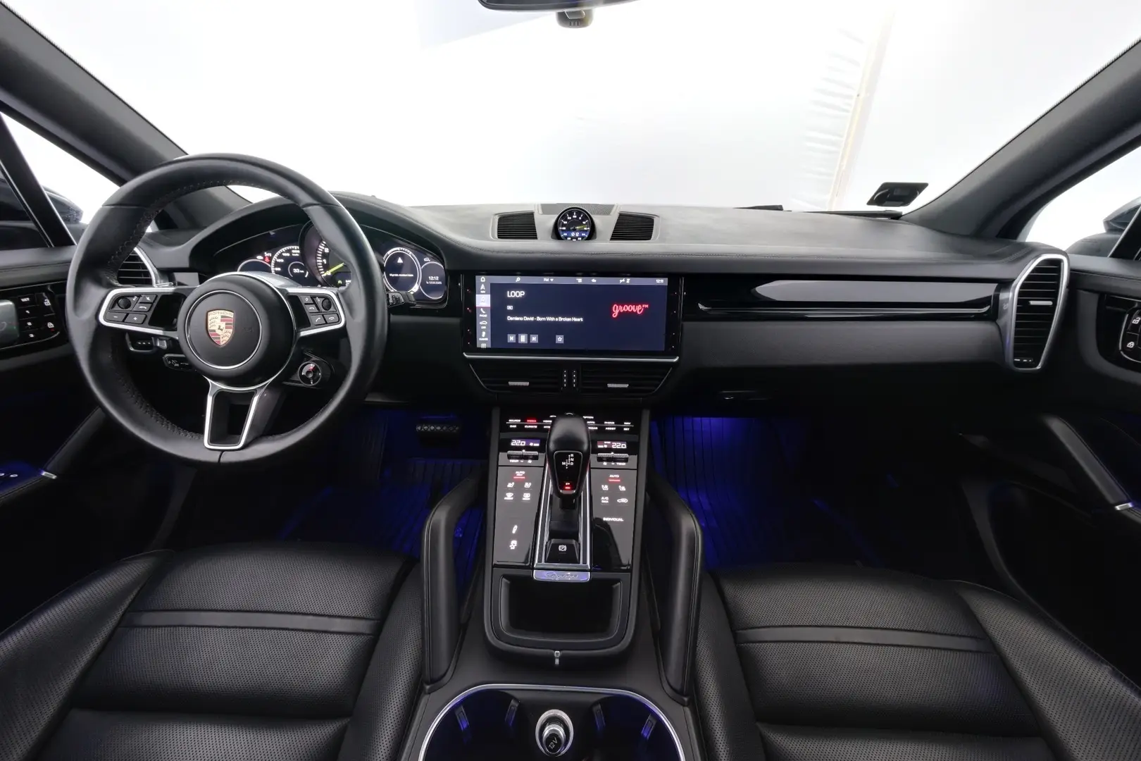Car Image - 5CAICZhq1O5A2GPm4f9VDS