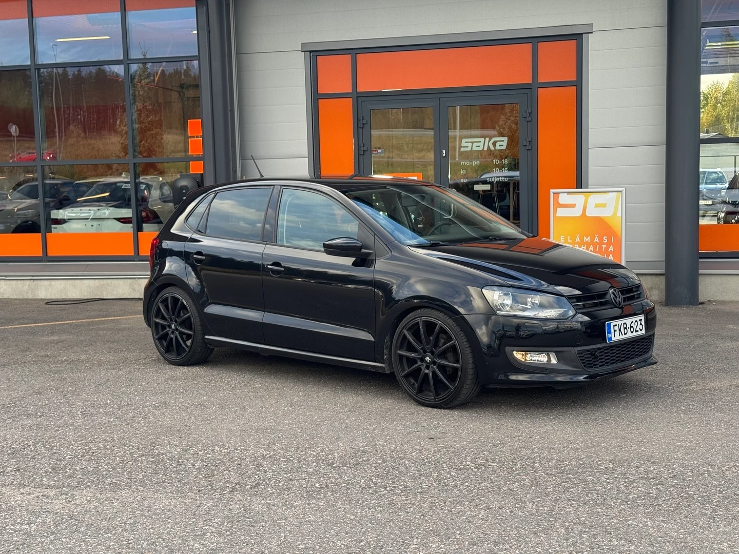 Car Image - 3HxYHUVsIEwQ16EWnYQBr0