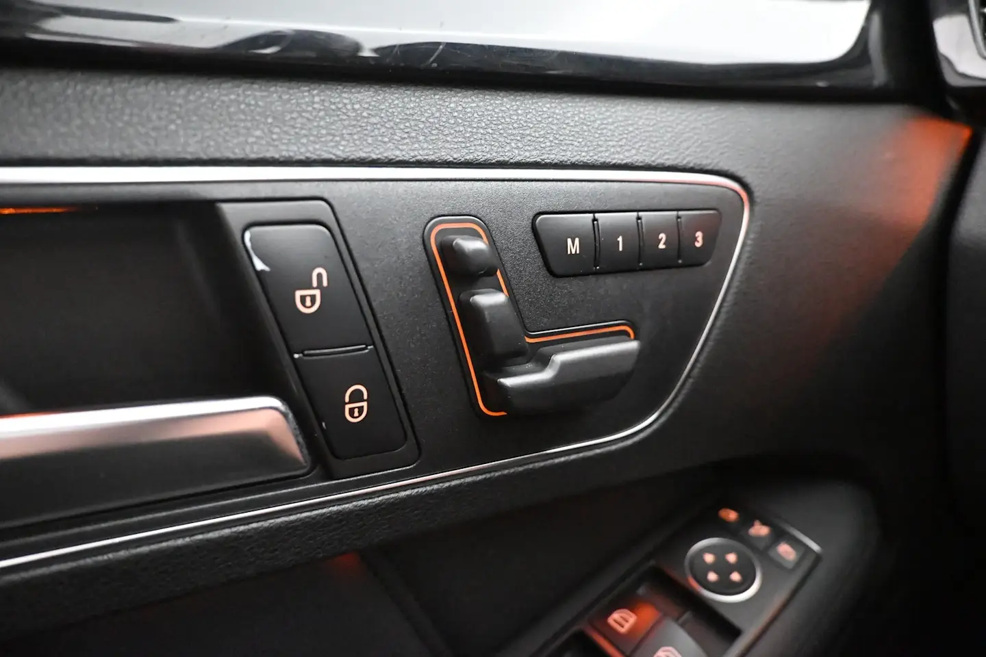 Car Image - Q9GByqrCFiKCcugqTGm8Y