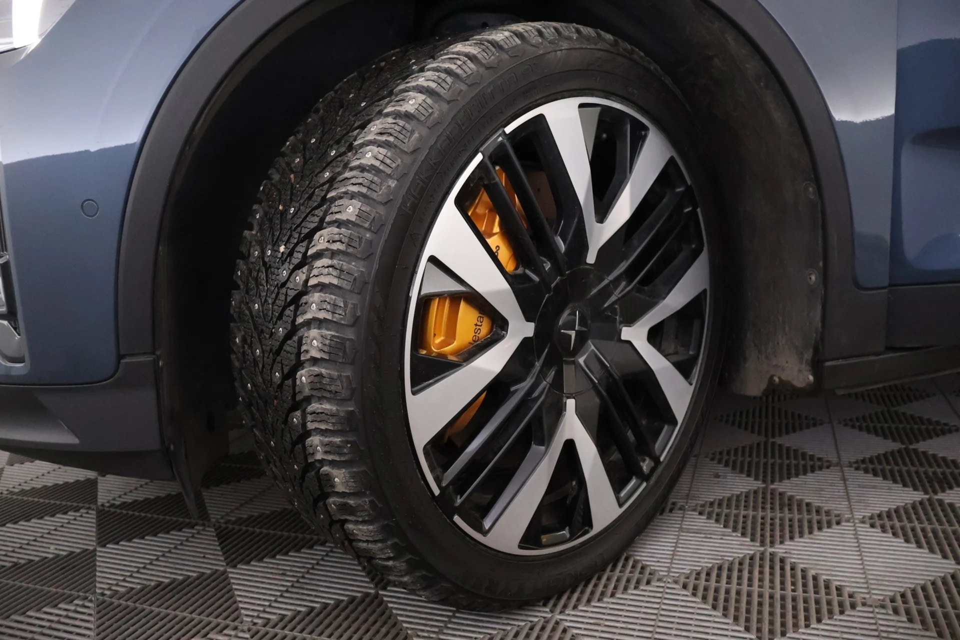 Car Image - 5jidrn0A5YU1l9xbCuML0p