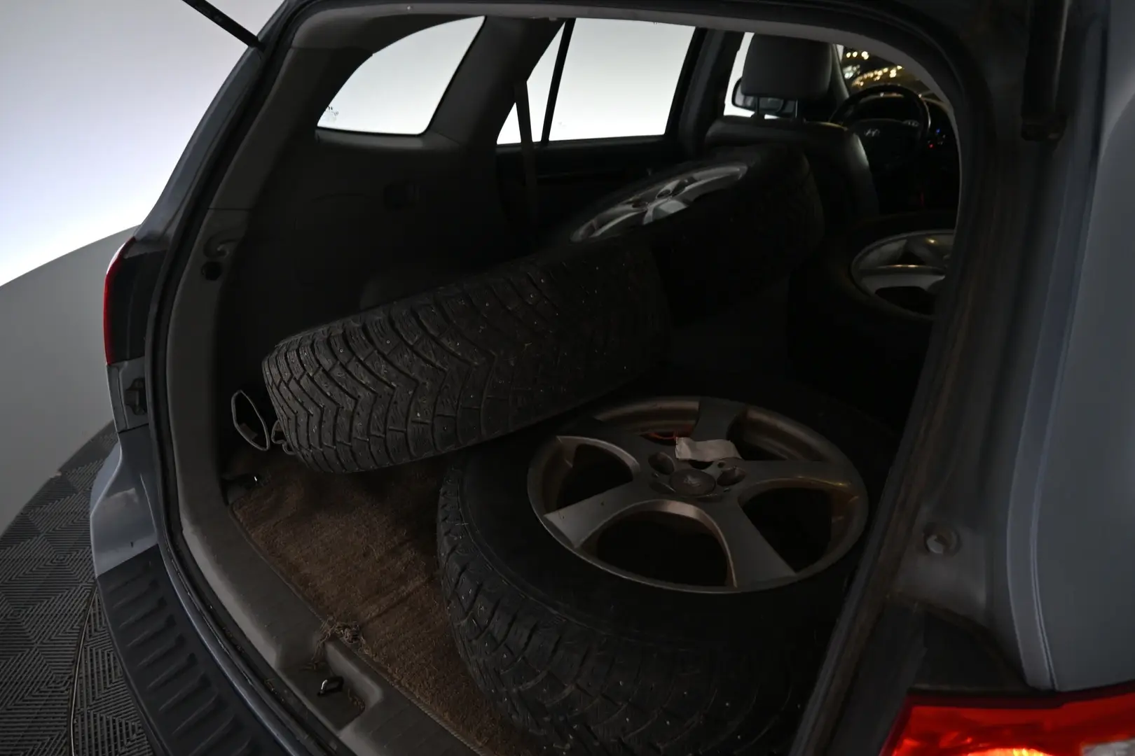 Car Image - 1IfMRQuouA5DKV6YbEFBLR