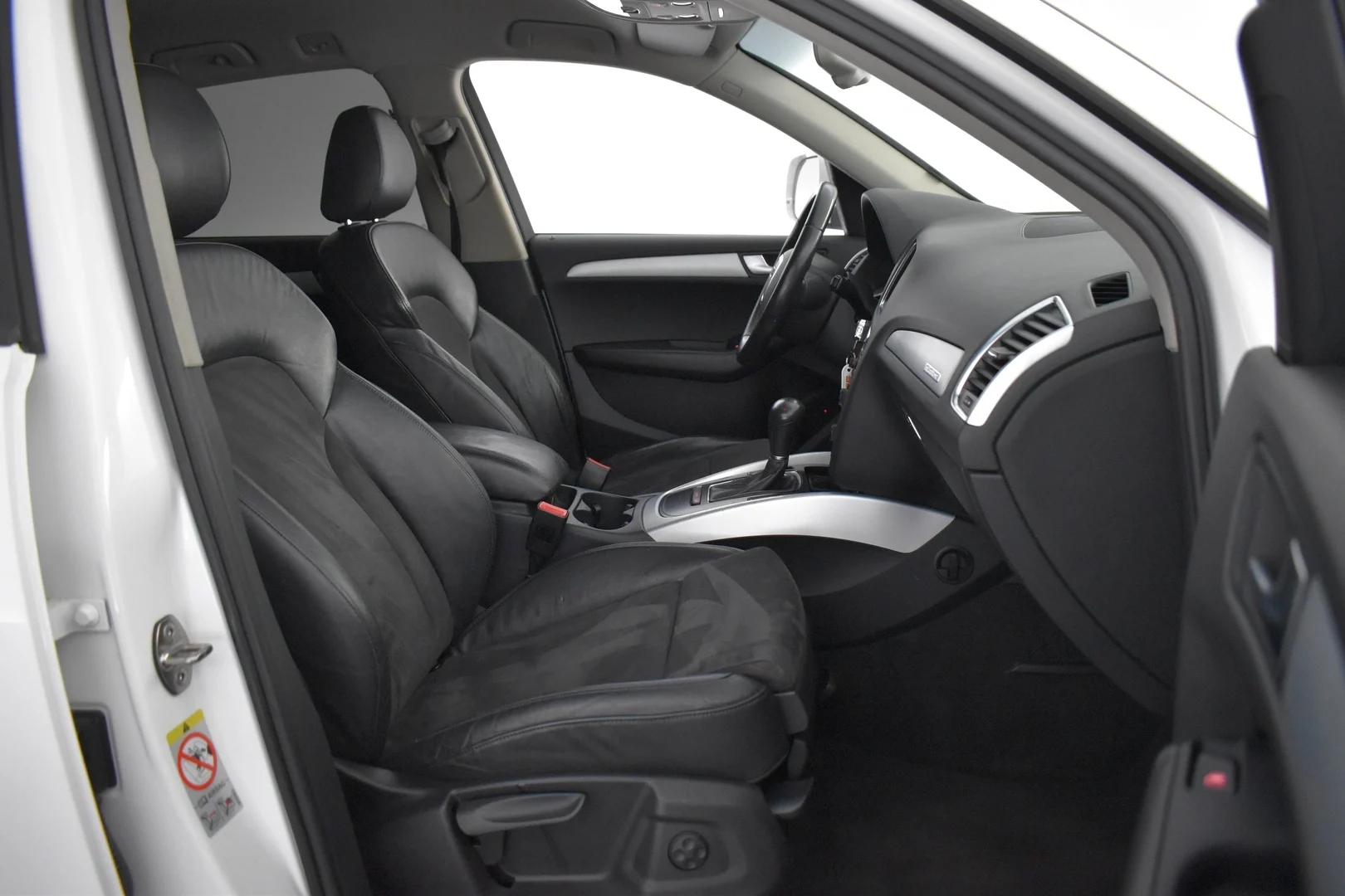 Car Image - 3dCnlrjspWTXHY0SdSdpTw