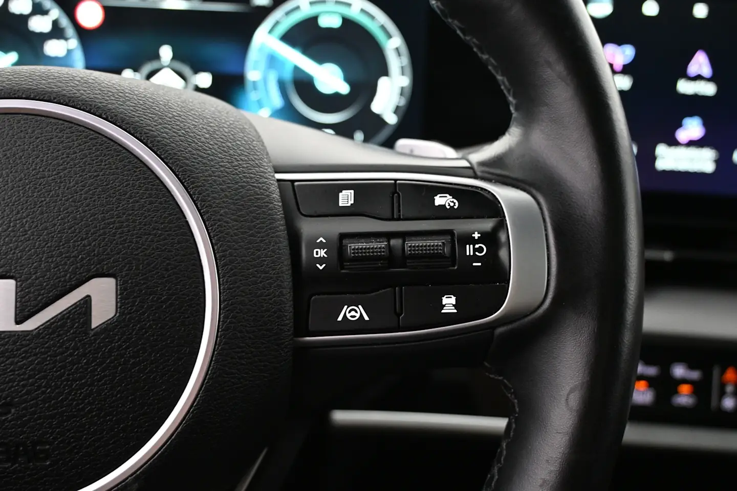 Car Image - VZdarcnUeipgl9rzZl0cj