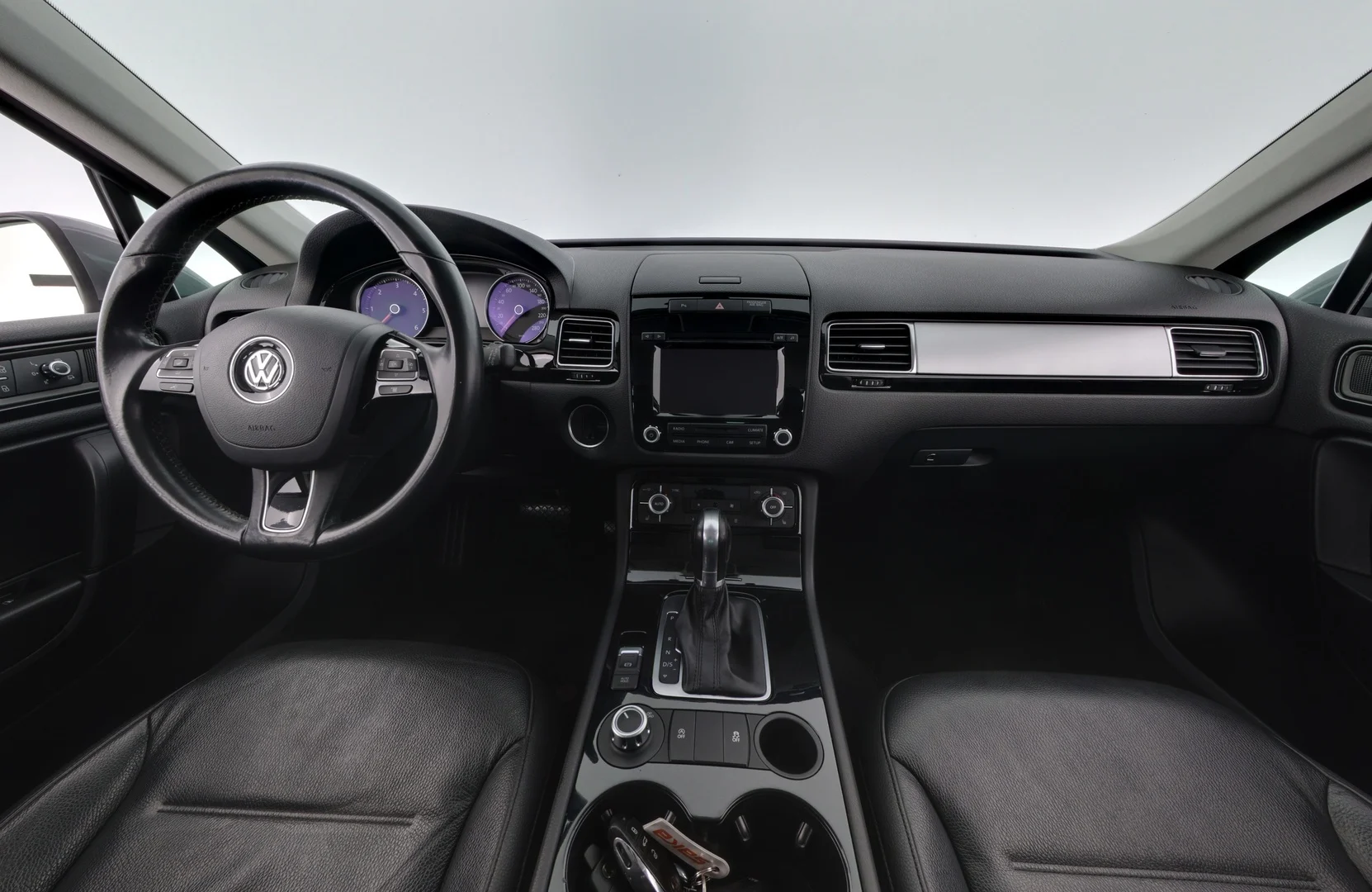 Car Image - 50bQSKPKUdplPkw9hT5JTe