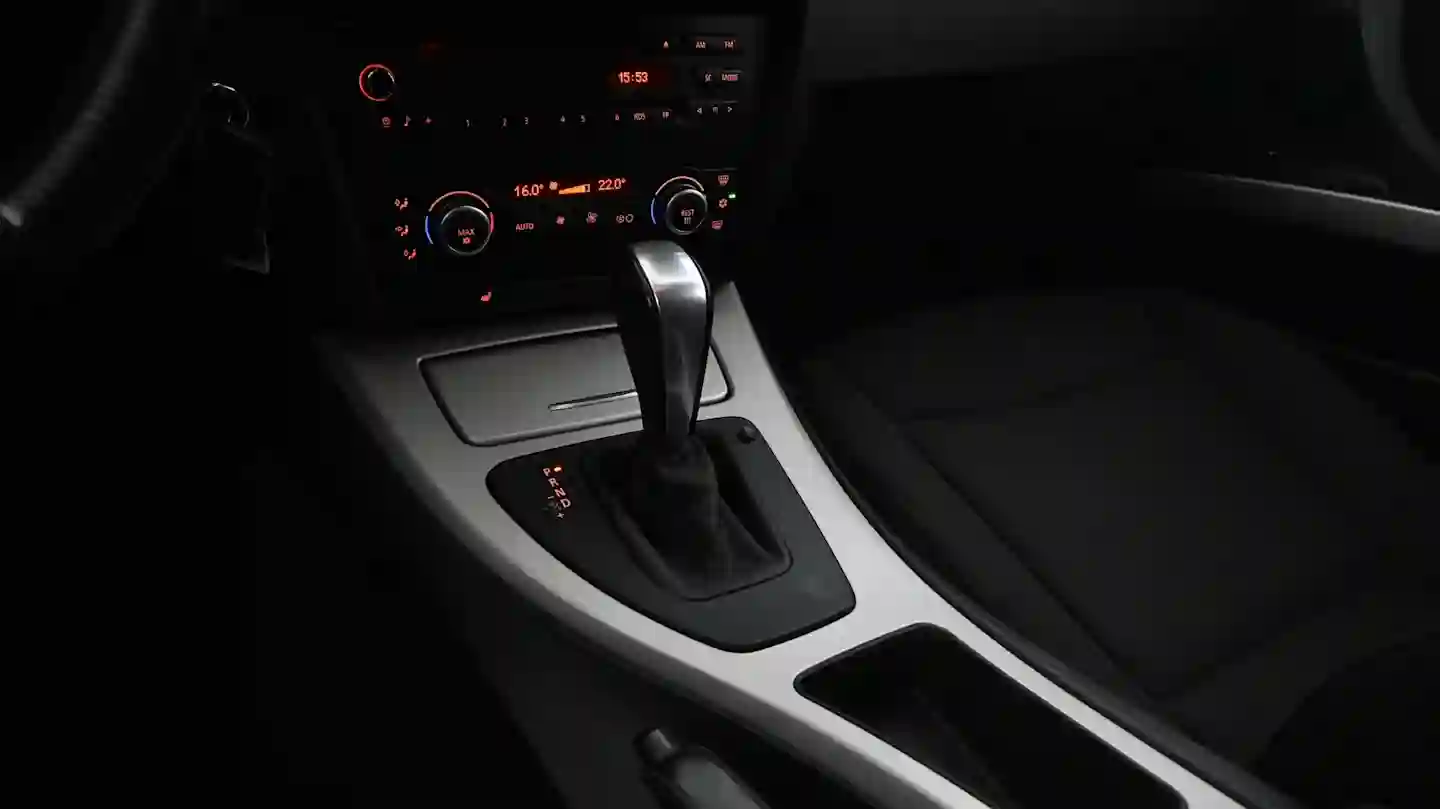 Car Image - 3PxLrYTDVwrmKaGubjnF9d