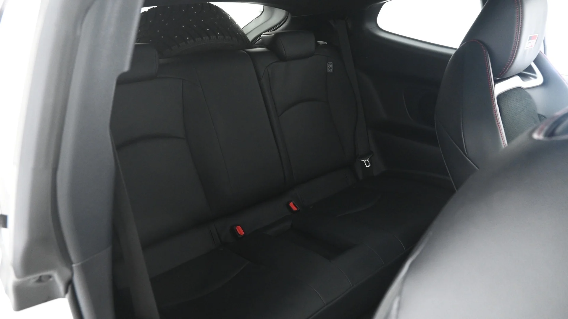 Car Image - 3p4I66cup0Z7OzUl9L4Xf7