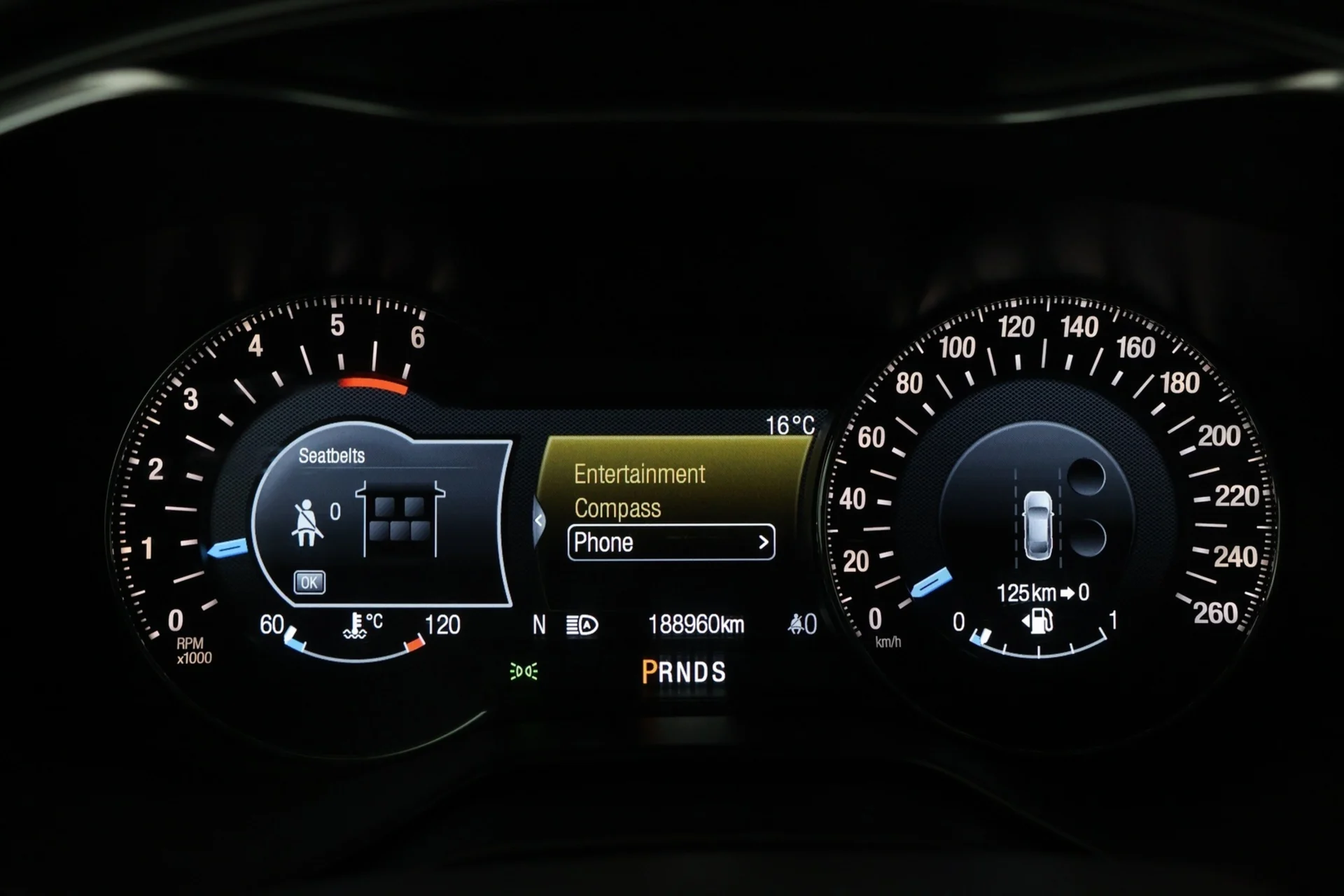 Car Image - 5VjyBknPQDnhwYeOqzQ6xf