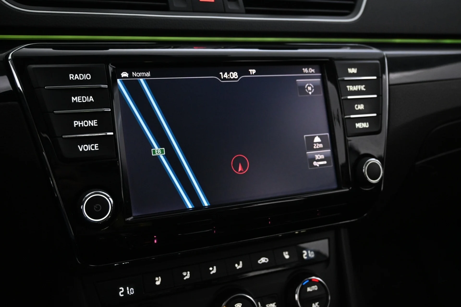 Car Image - 3cg8e9y12WzkCdigtxznQv