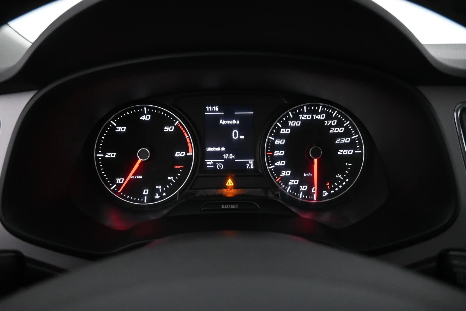 Car Image - 3LmXBJKVWY0RMYwIldJ1TZ