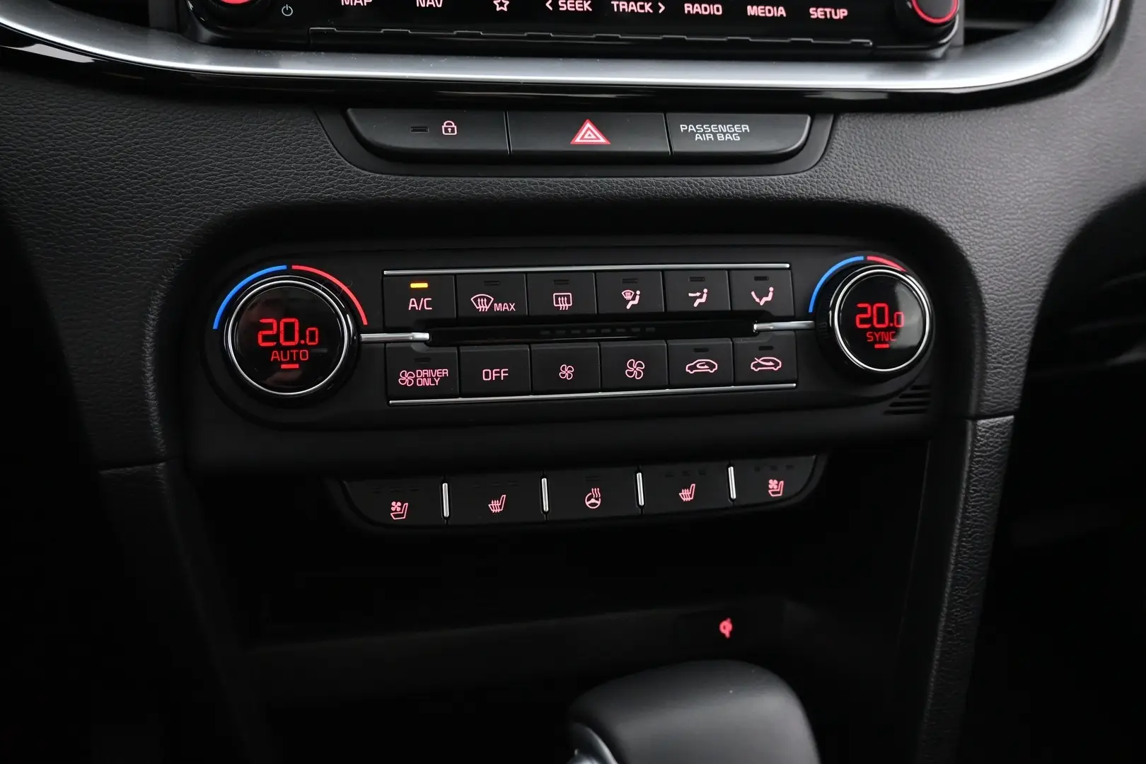 Car Image - 3I2IRytBHn58XcGoo3ipsD