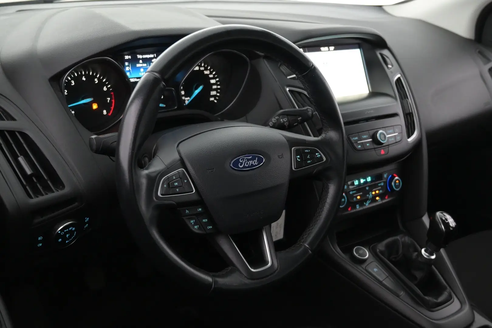 Car Image - 5XDLnUcyIRrAyDfjOuNd6U