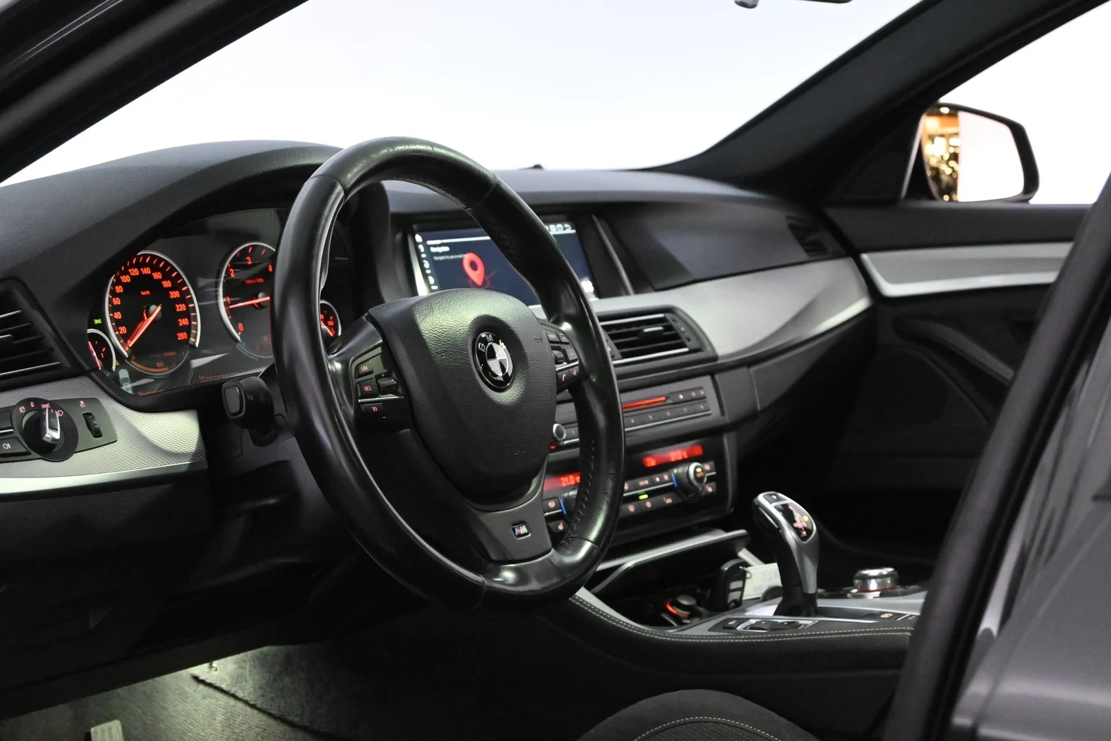 Car Image - 3Yel3771AMqvYGomlSbYbY