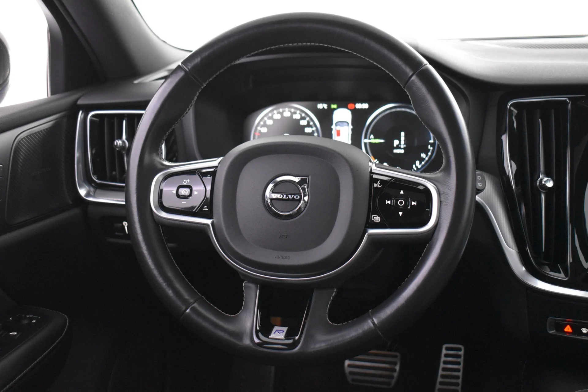 Car Image - 4OaWln1xCjQbdYvUEzYCfn