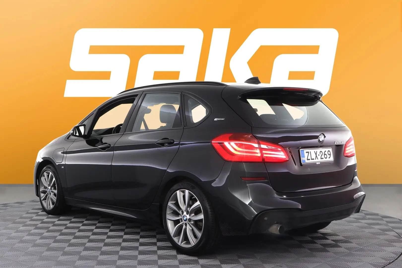 Car Image - 4Si5N5Ho9GM0CQmPfHDTv2