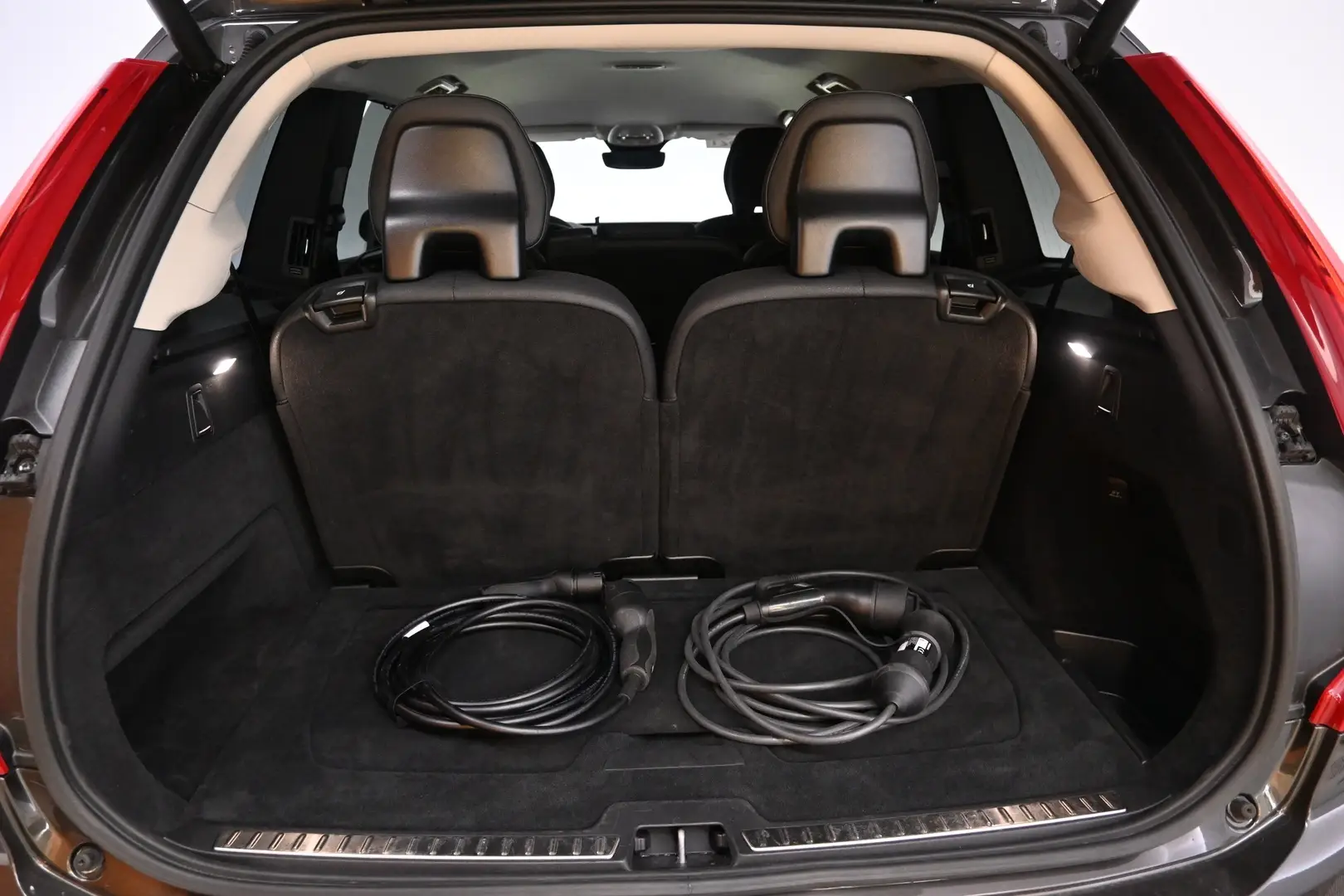 Car Image - 7jcOU7sDStPqsqZXKLF9b4