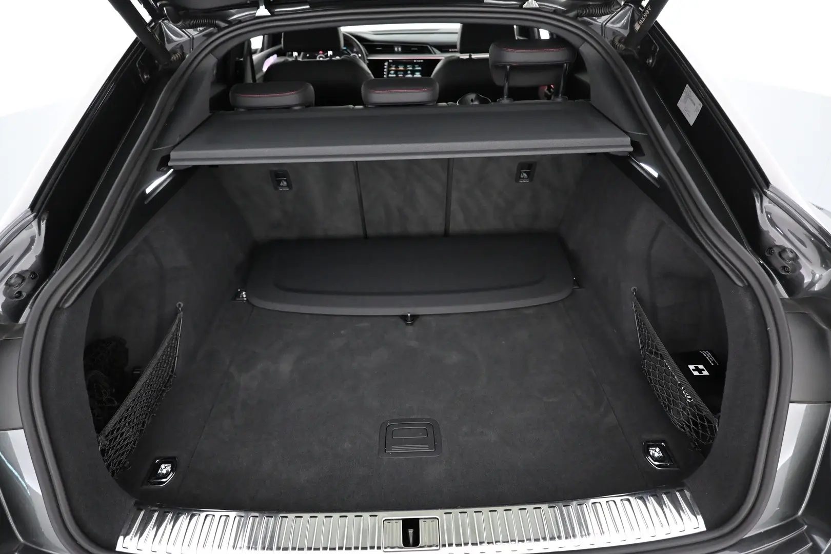 Car Image - 1Jx7JLmWcAs2D2pMn0isEH
