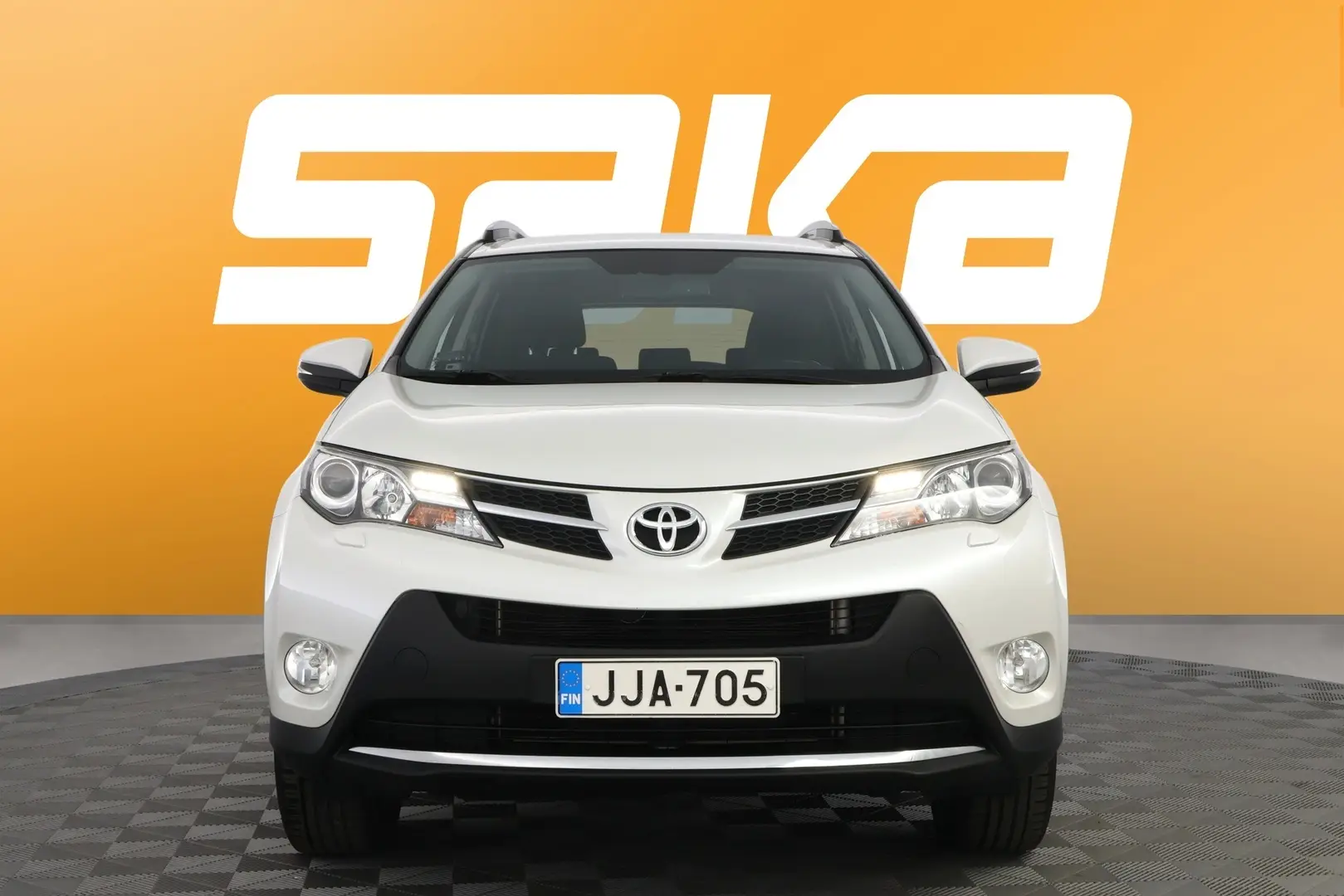 Car Image - 1XOsB2JFTyRvVx9mcamr8T