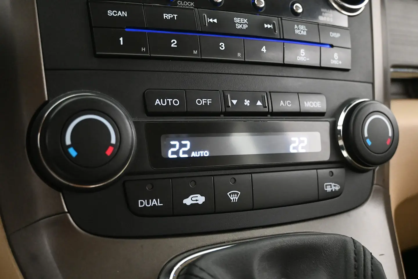 Car Image - 4NwWxQL1HjblKmJRR3v9JZ