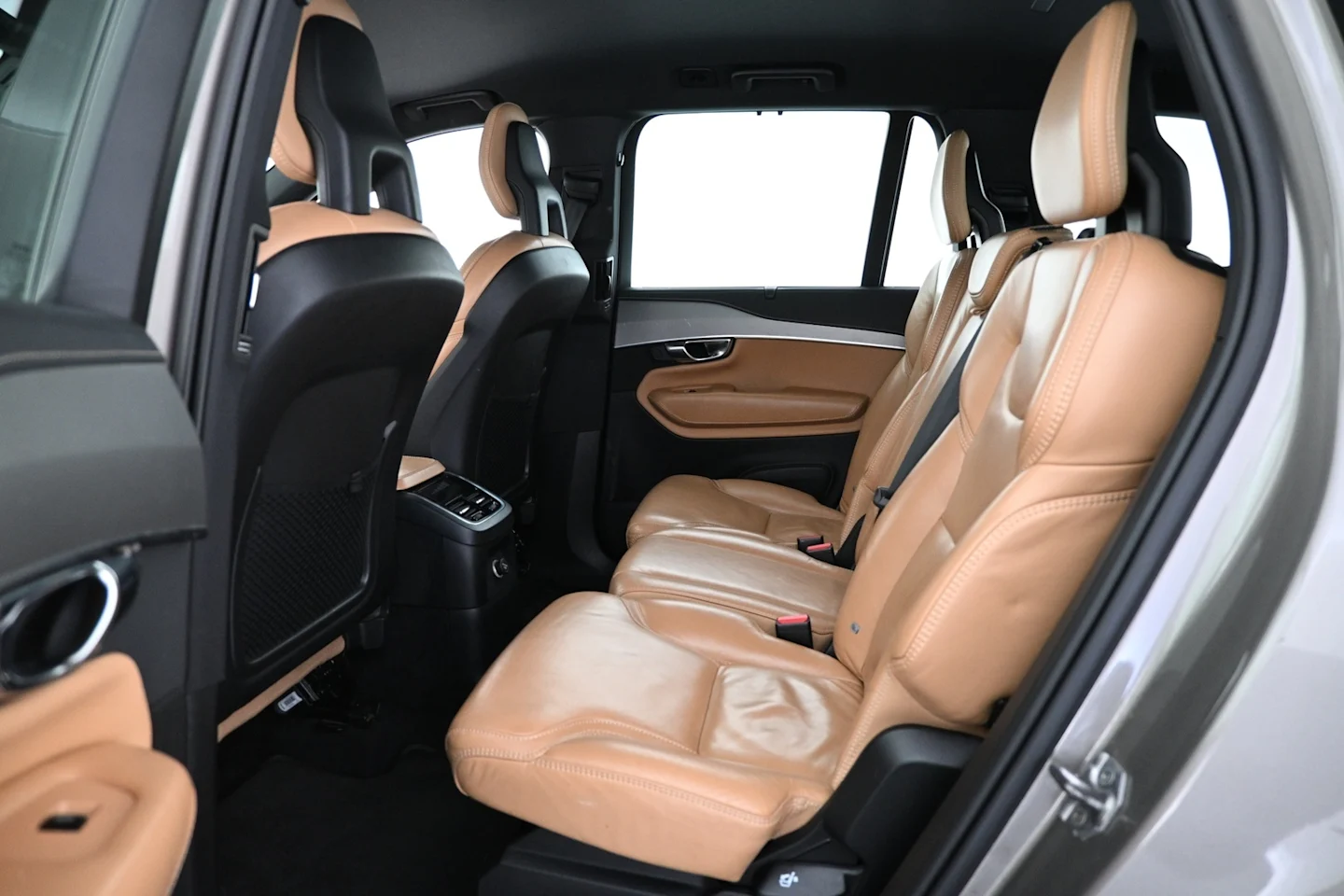 Car Image - MrbybAYN1C3dNCPtg45Rp