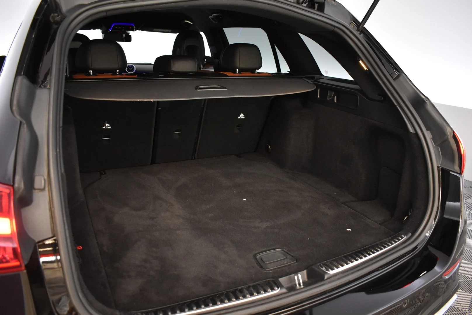 Car Image - 7vrmhV5mfkHLqhKK7bI3ce