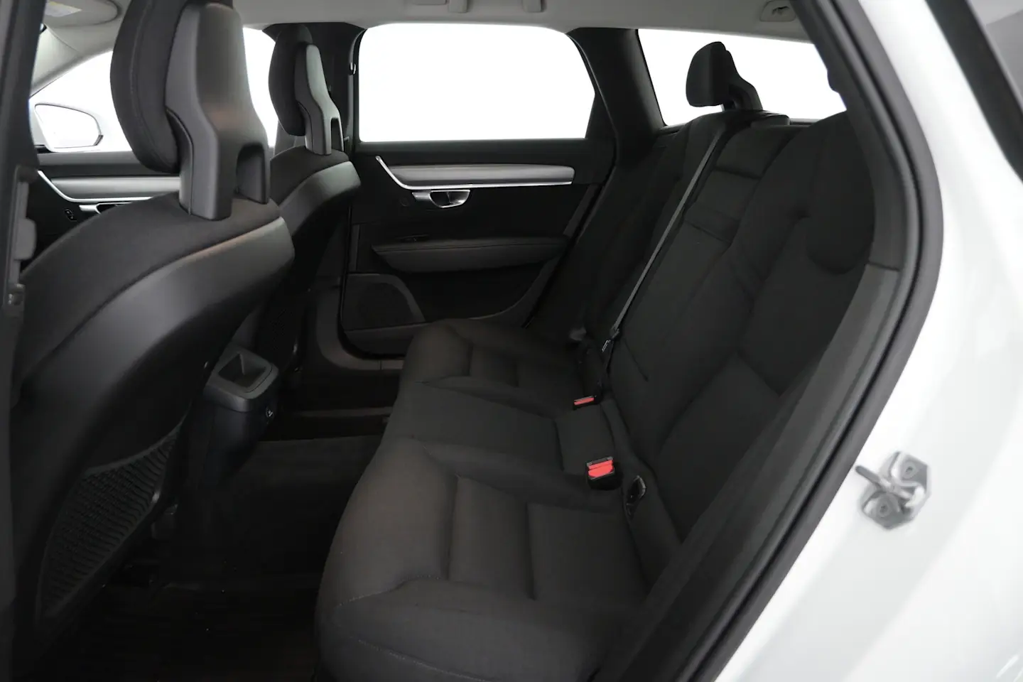 Car Image - 1hlE8u5iaUqLFLqhbYaqfu