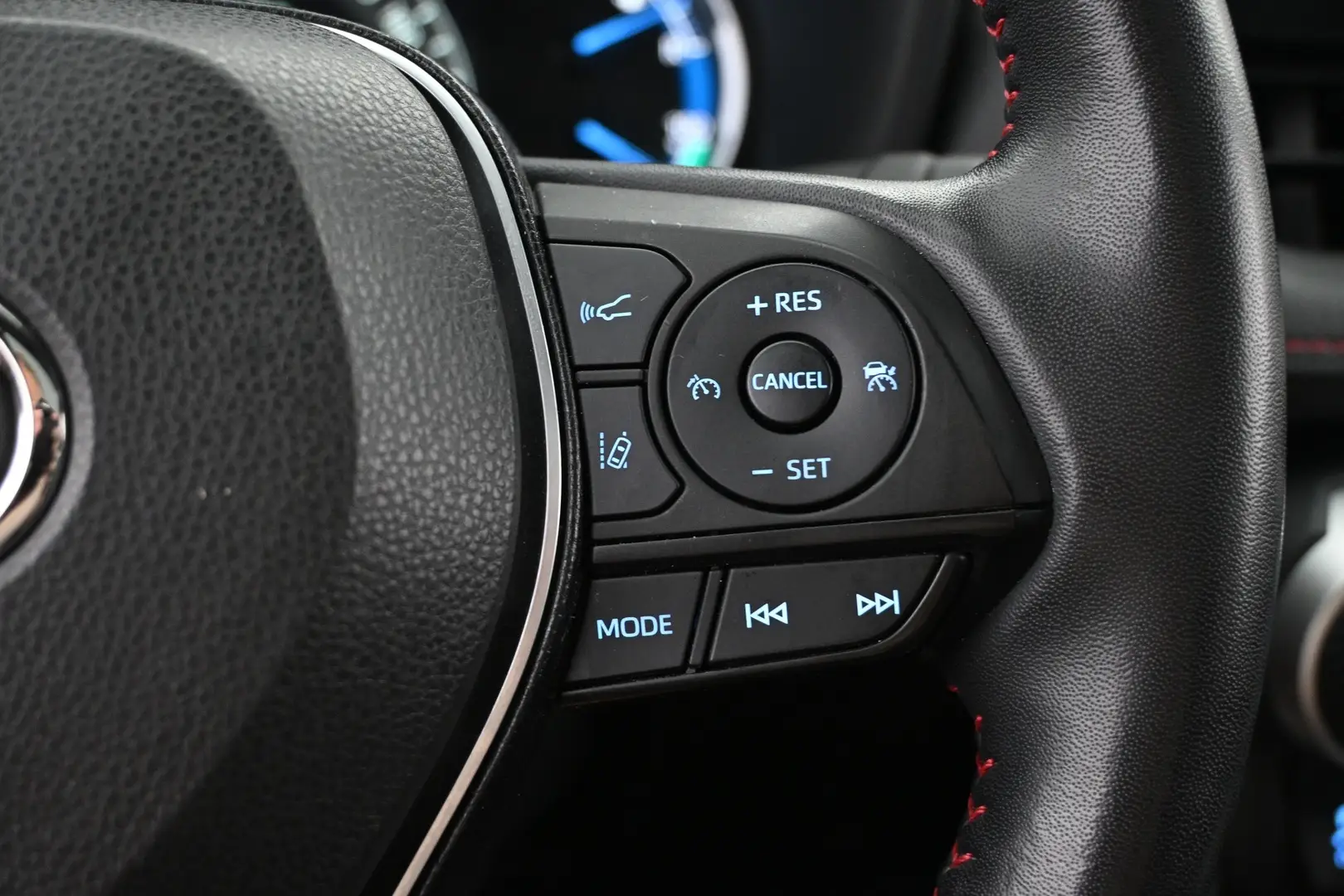 Car Image - 3EiiYGUp6XvJDncb9sjRMa
