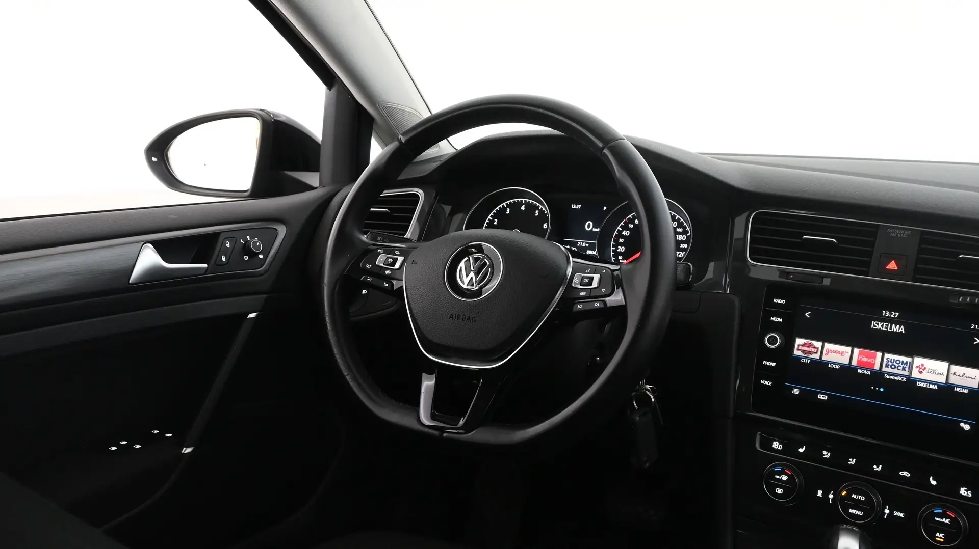 Car Image - 2dwuXVmYSqwrSziaGtvie1