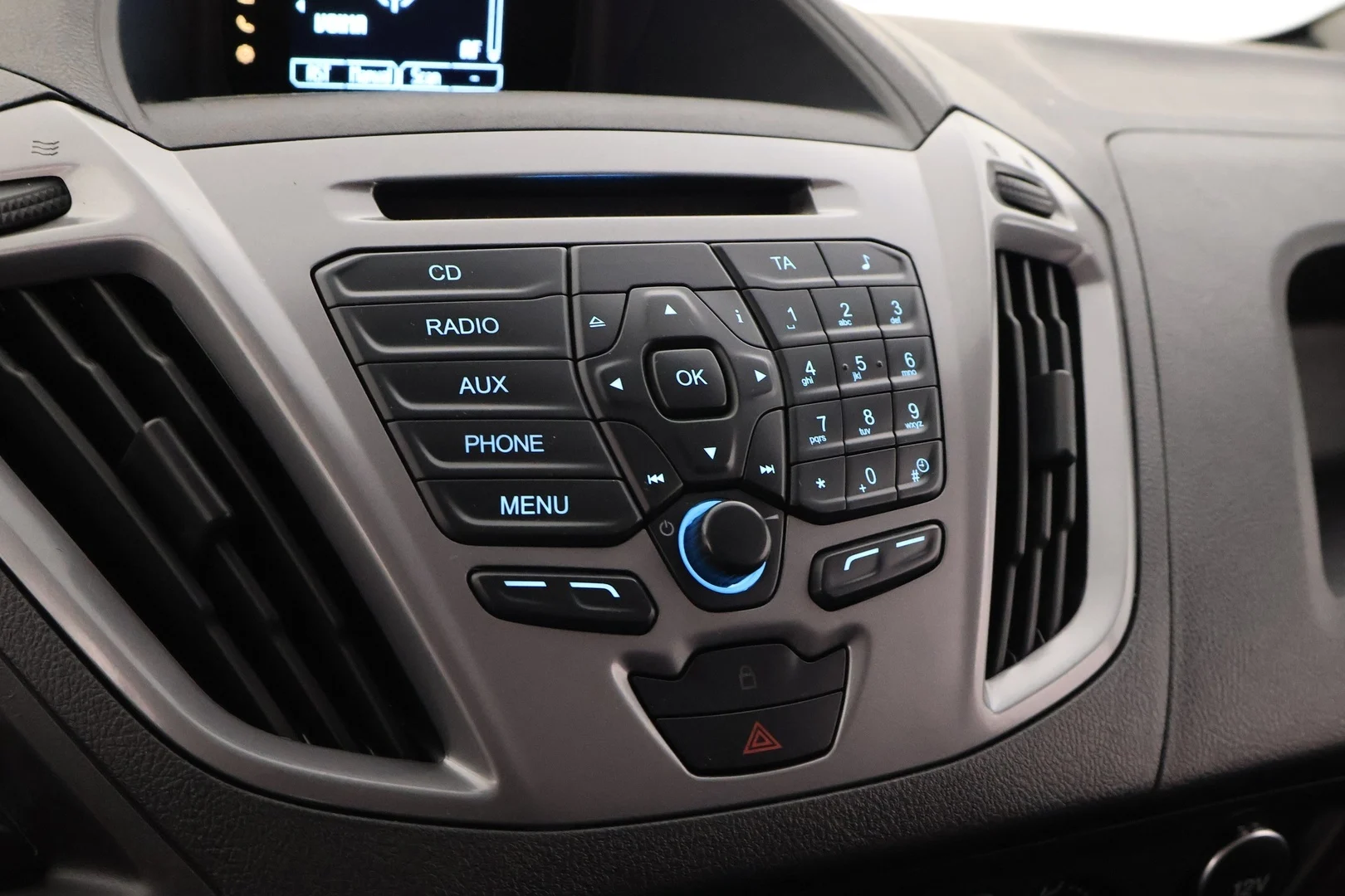 Car Image - 1xKDwPC761JjNirSzKkrpz