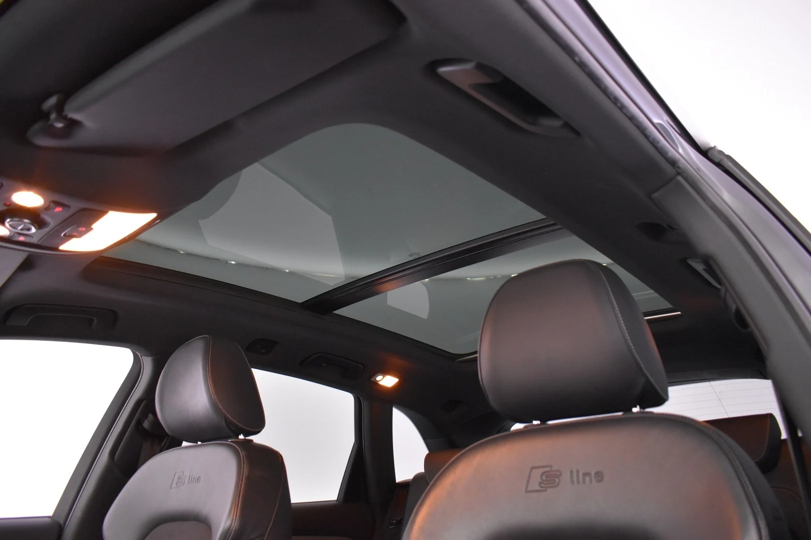Car Image - 4gQFVczjuKZJEaPW3M5V7g
