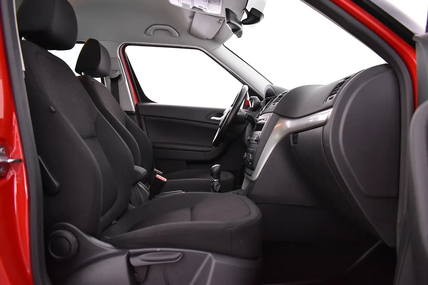 Car Image - 5HrkLo3uruj6qbH9OMWtb2