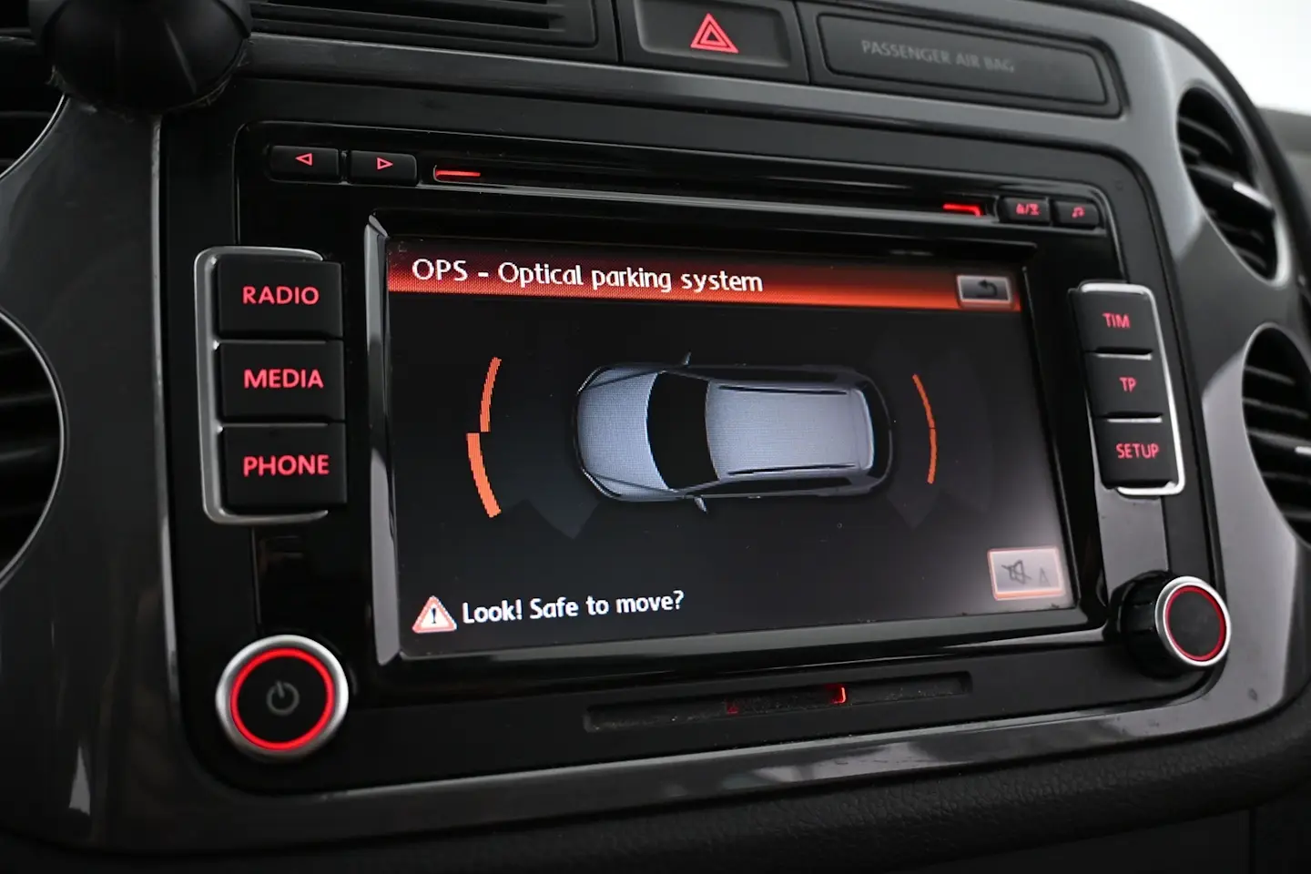 Car Image - 3GjfxGwrLMsevrqzl53e1D