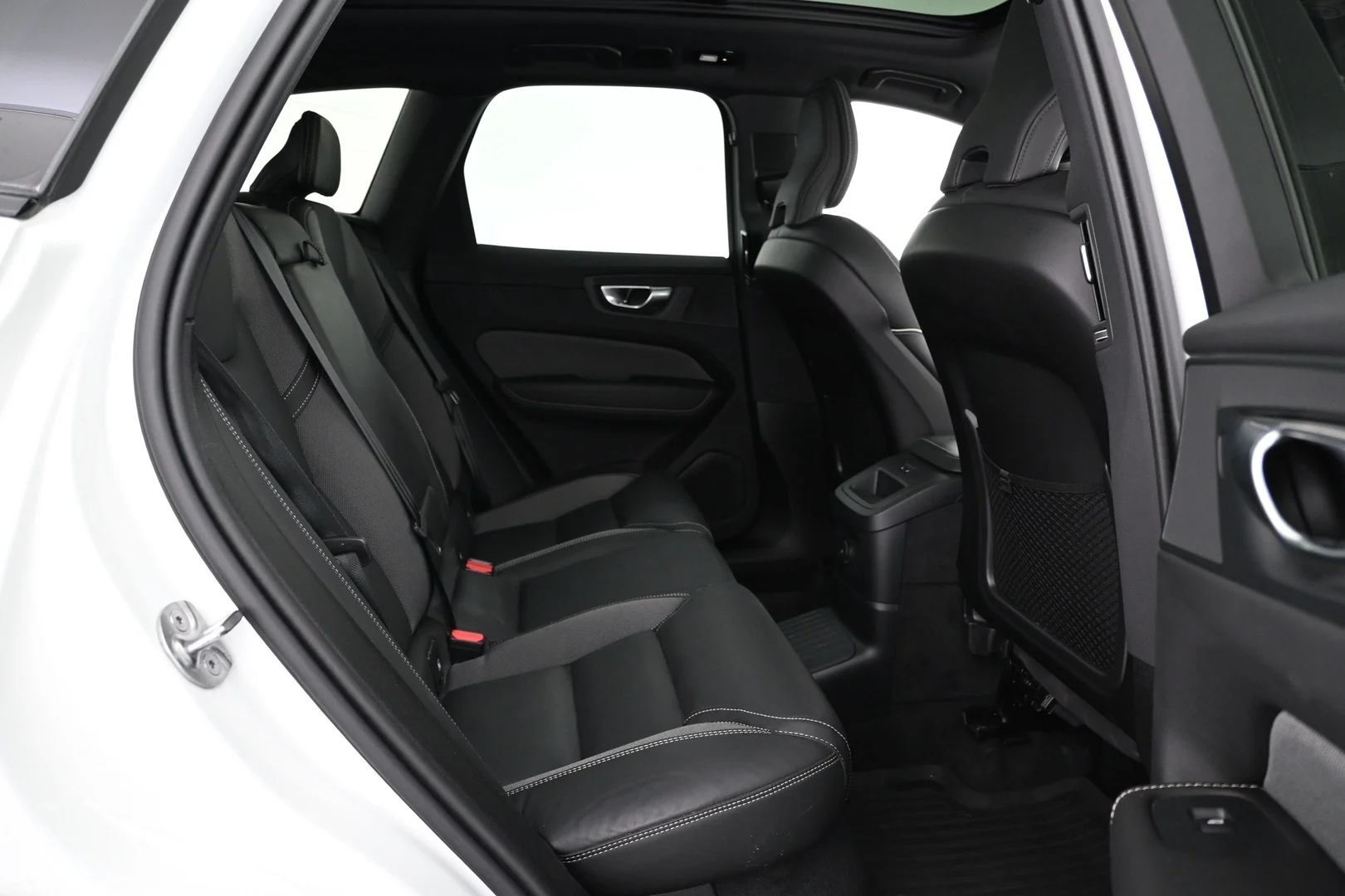 Car Image - 3F3bcpxmFnjolCL2mA46uL