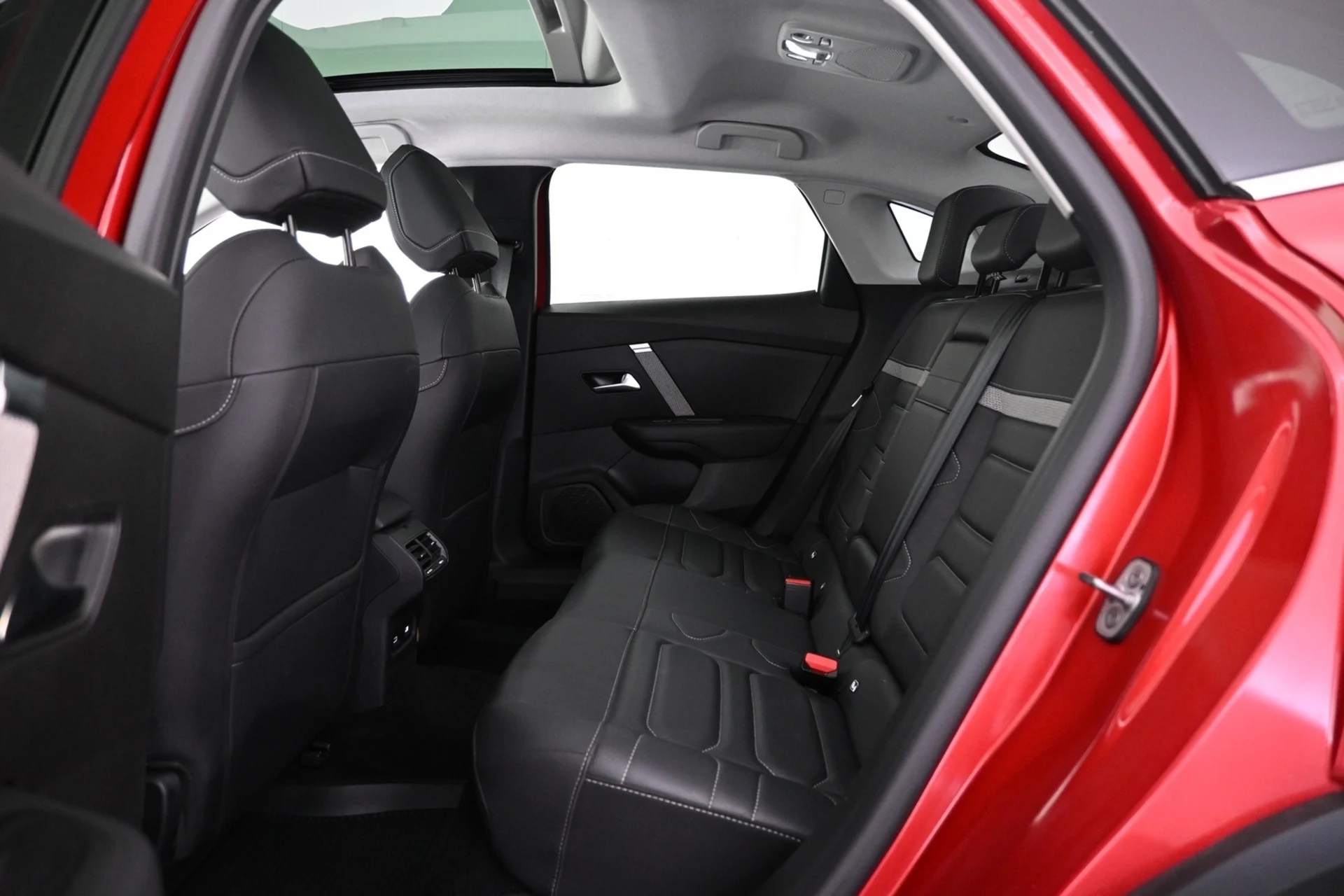 Car Image - 7KN39Bv1eYNLljprvVXGrI