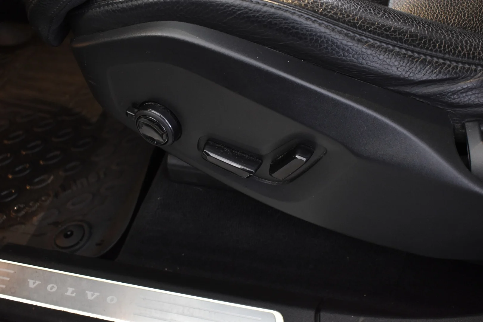 Car Image - 1b8nNMNArJjD3P7gSgarao