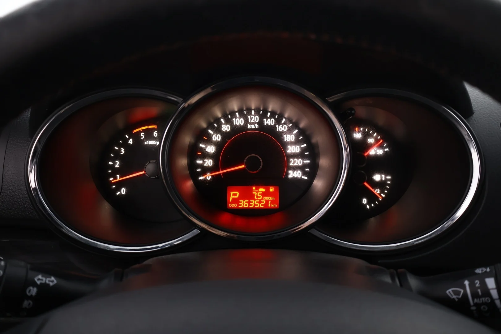 Car Image - 4U5YUhYt6j7iNenJgVWu73