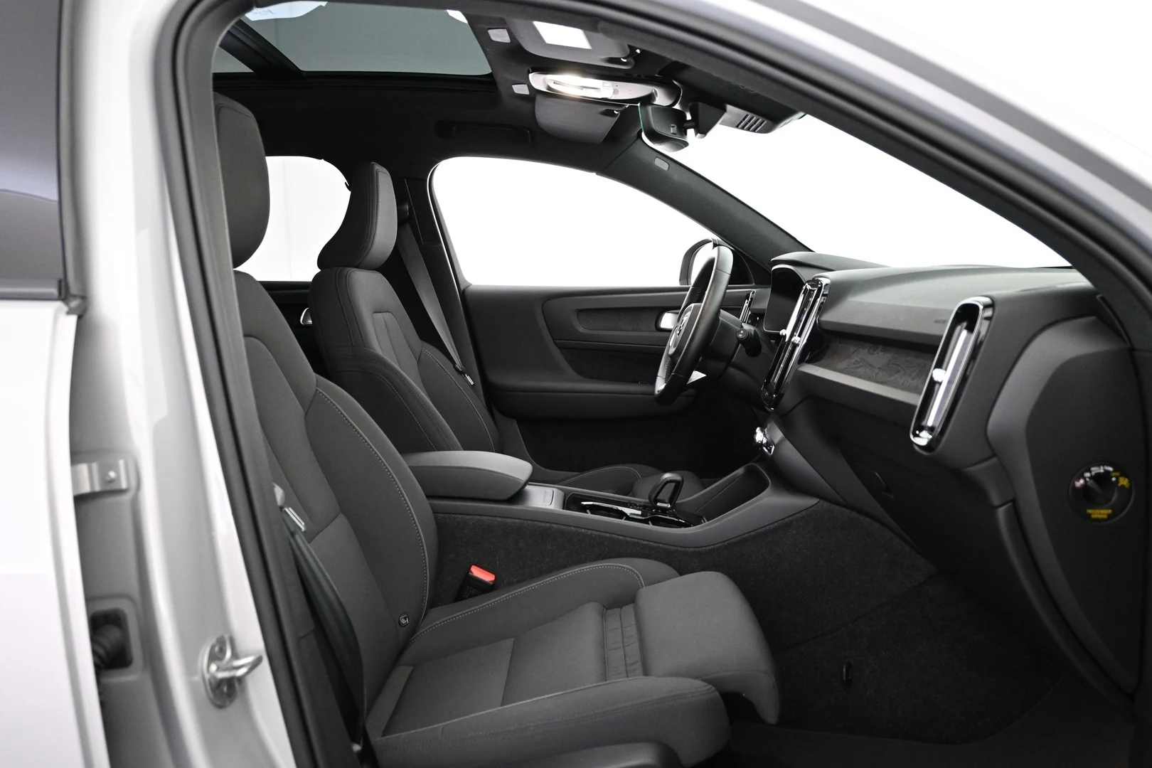 Car Image - 3oMCdGwuwGrcQQai2Fu2Kv