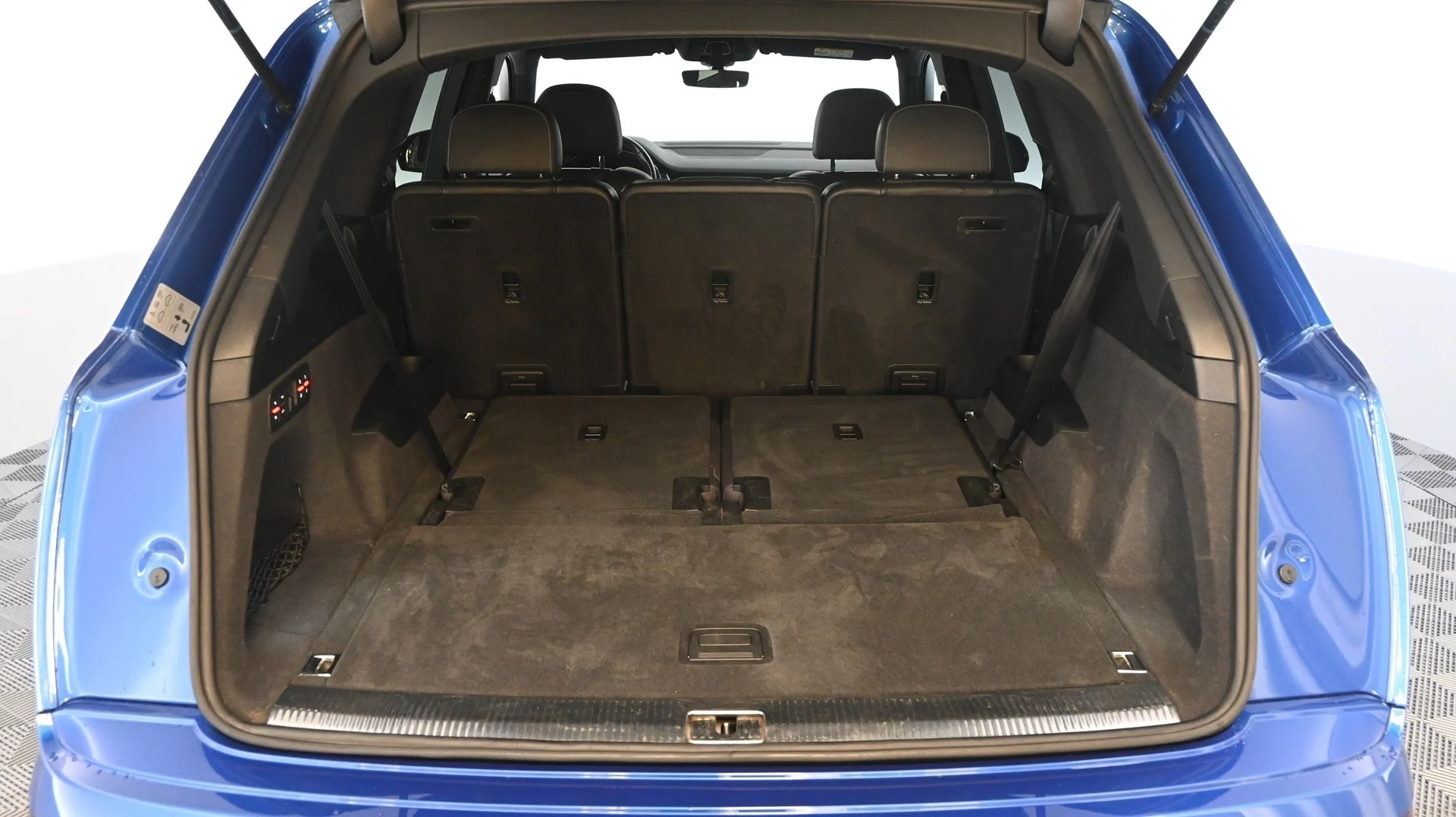 Car Image - 7v2LTfMsthAra58R2hdpsK