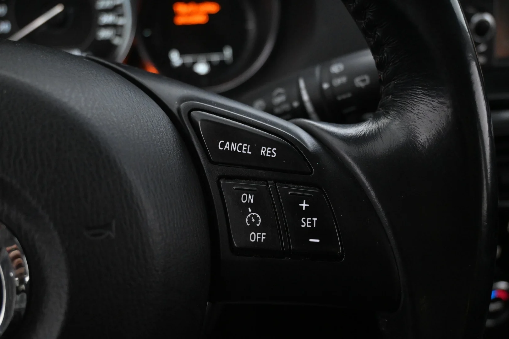 Car Image - 2l3DMfl7S6fTIROkLJz4K