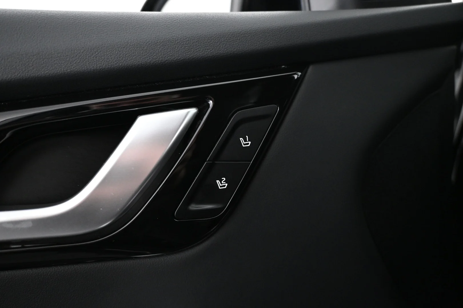 Car Image - 7yFO1QqvNkMIIflcWu8h3u