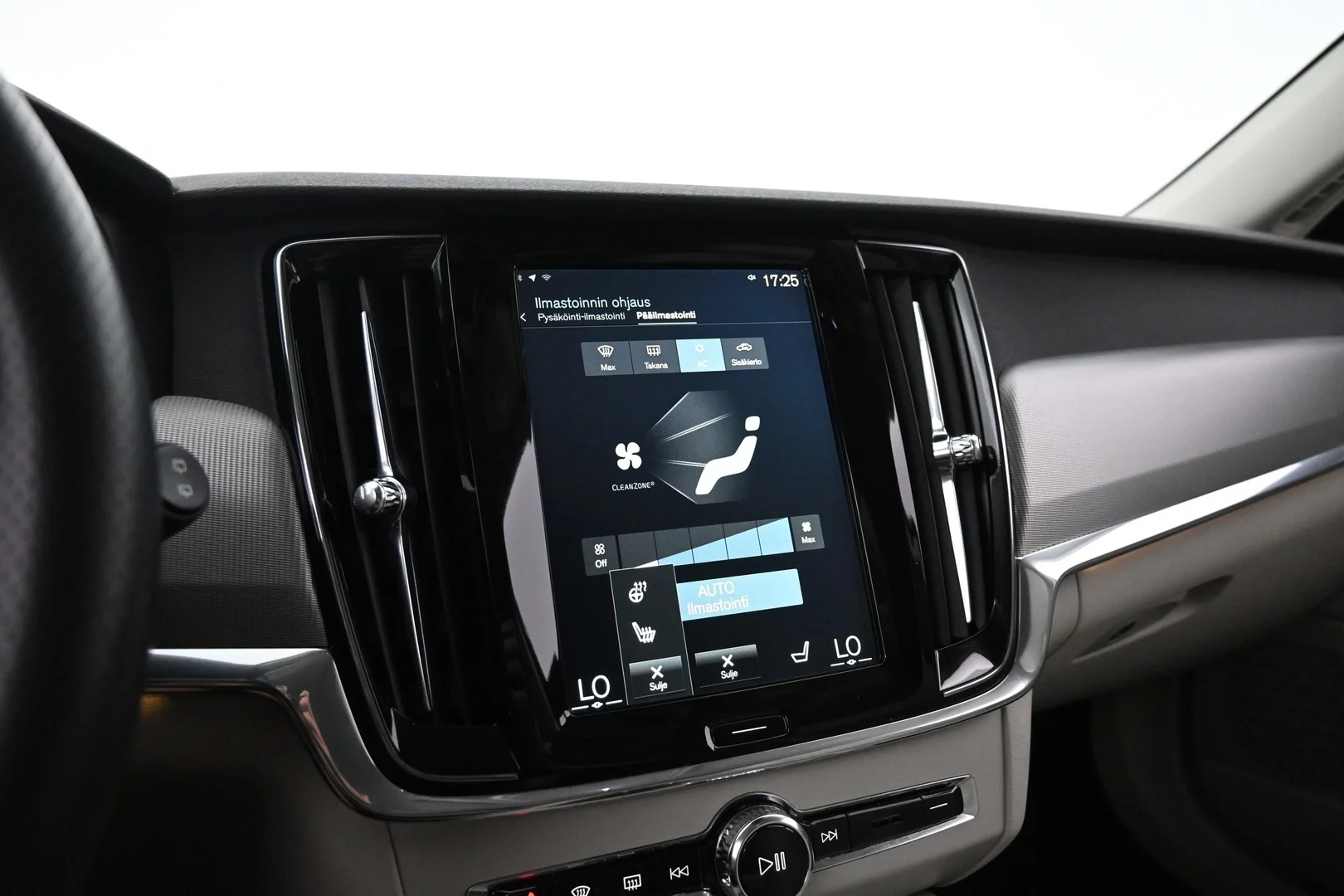Car Image - 6EmM4xKvTZZCsC44Bm5WKS